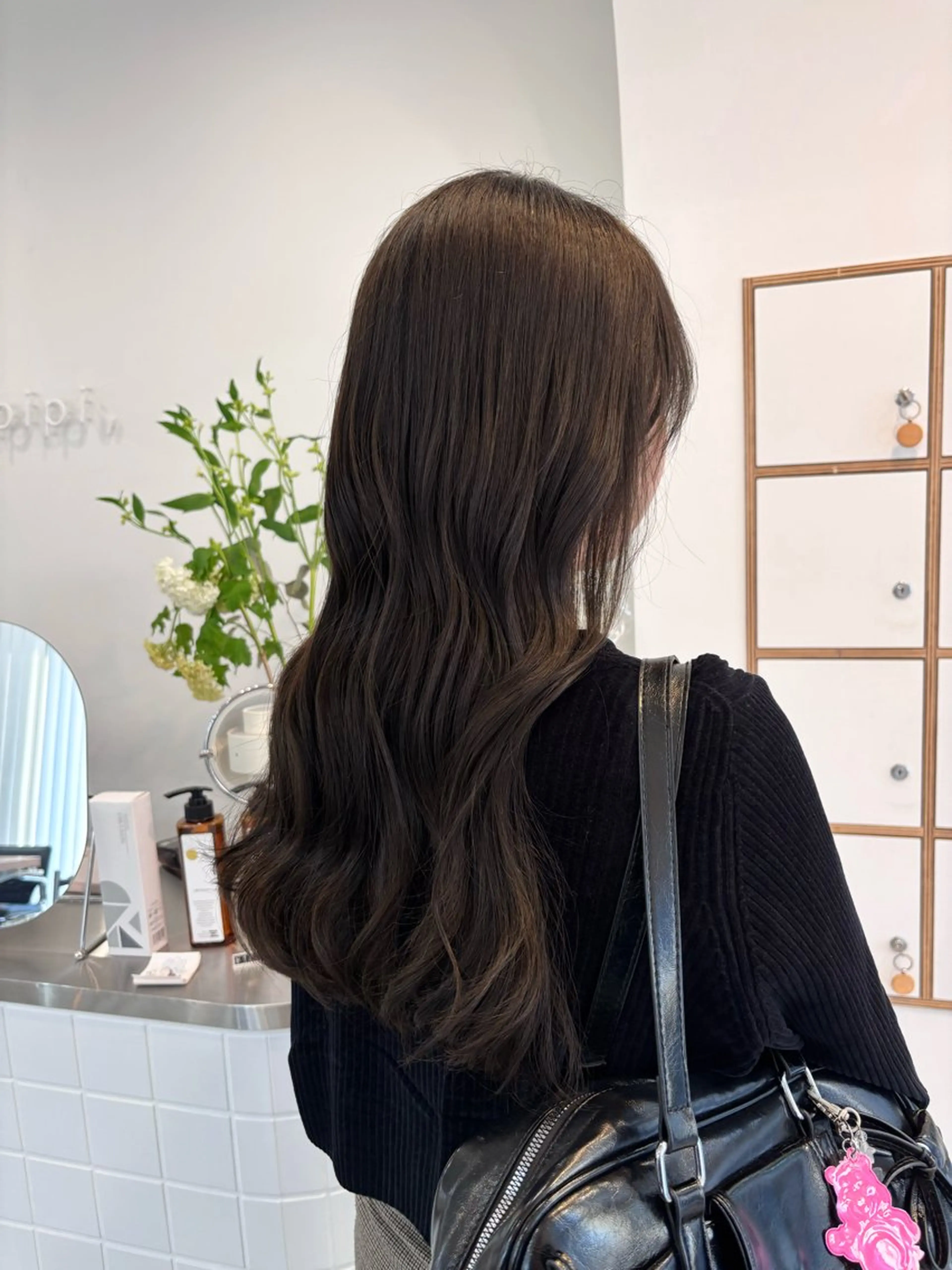 ロング カット ヘアカラー トリートメント 千田 りんなのヘアスタイル