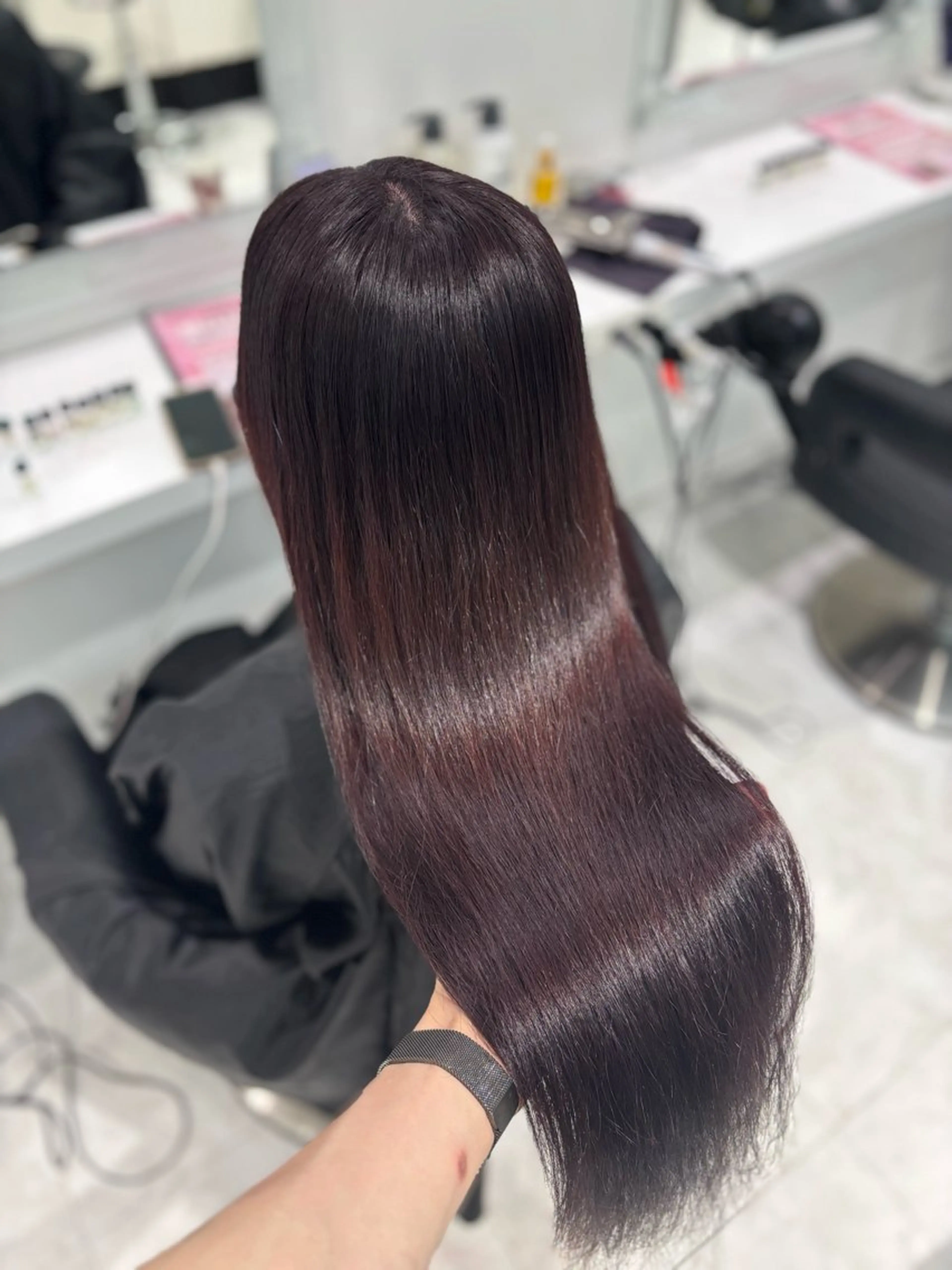 ロング カラー ヘアカラー トリートメント ヘッドスパ ヘアセット 流行りの透明感カラー ×縮毛矯正🤍ユウのヘアスタイル