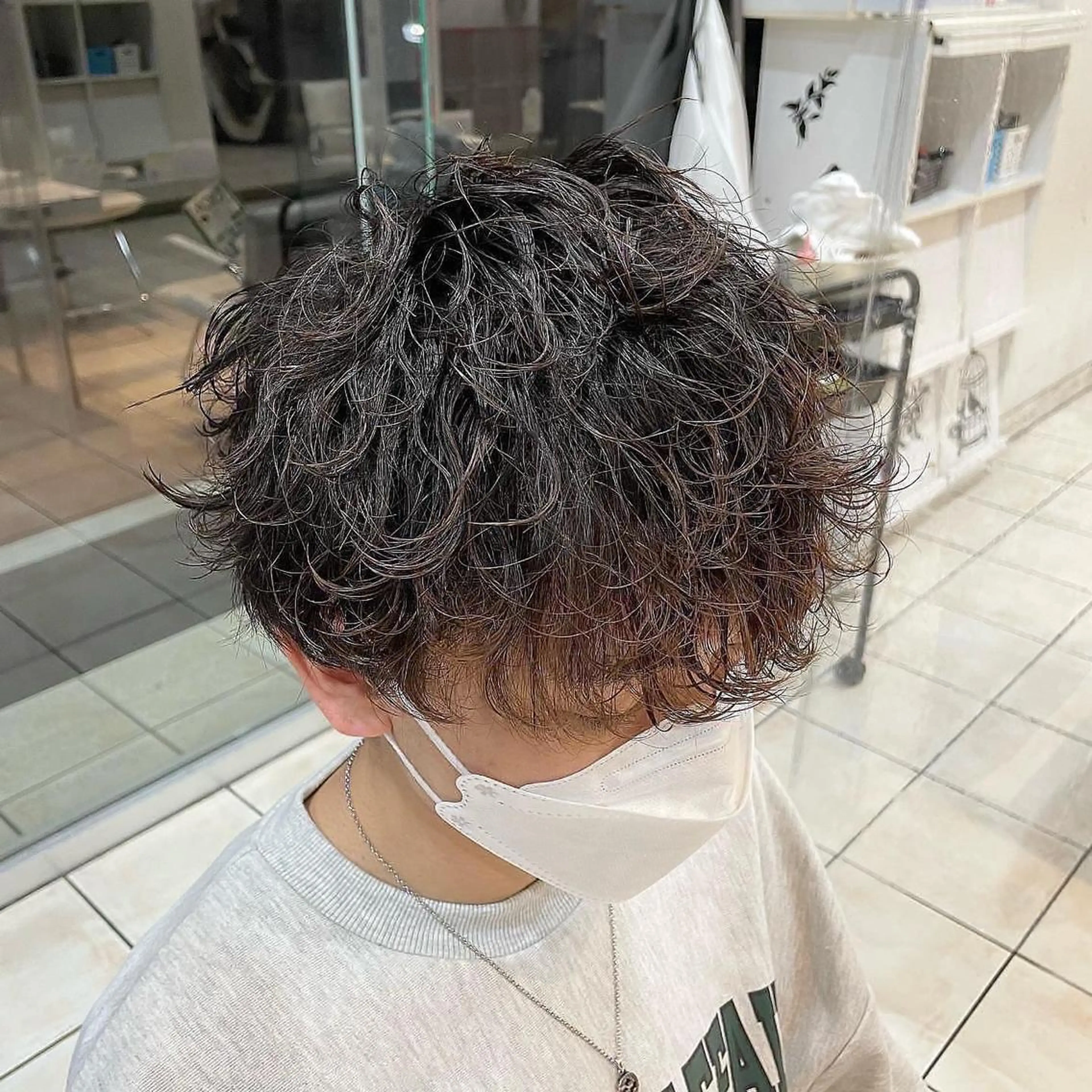 ショート パーマ メンズ シャドウパーマ/縦落 ちパーマ 大久保のヘアスタイル