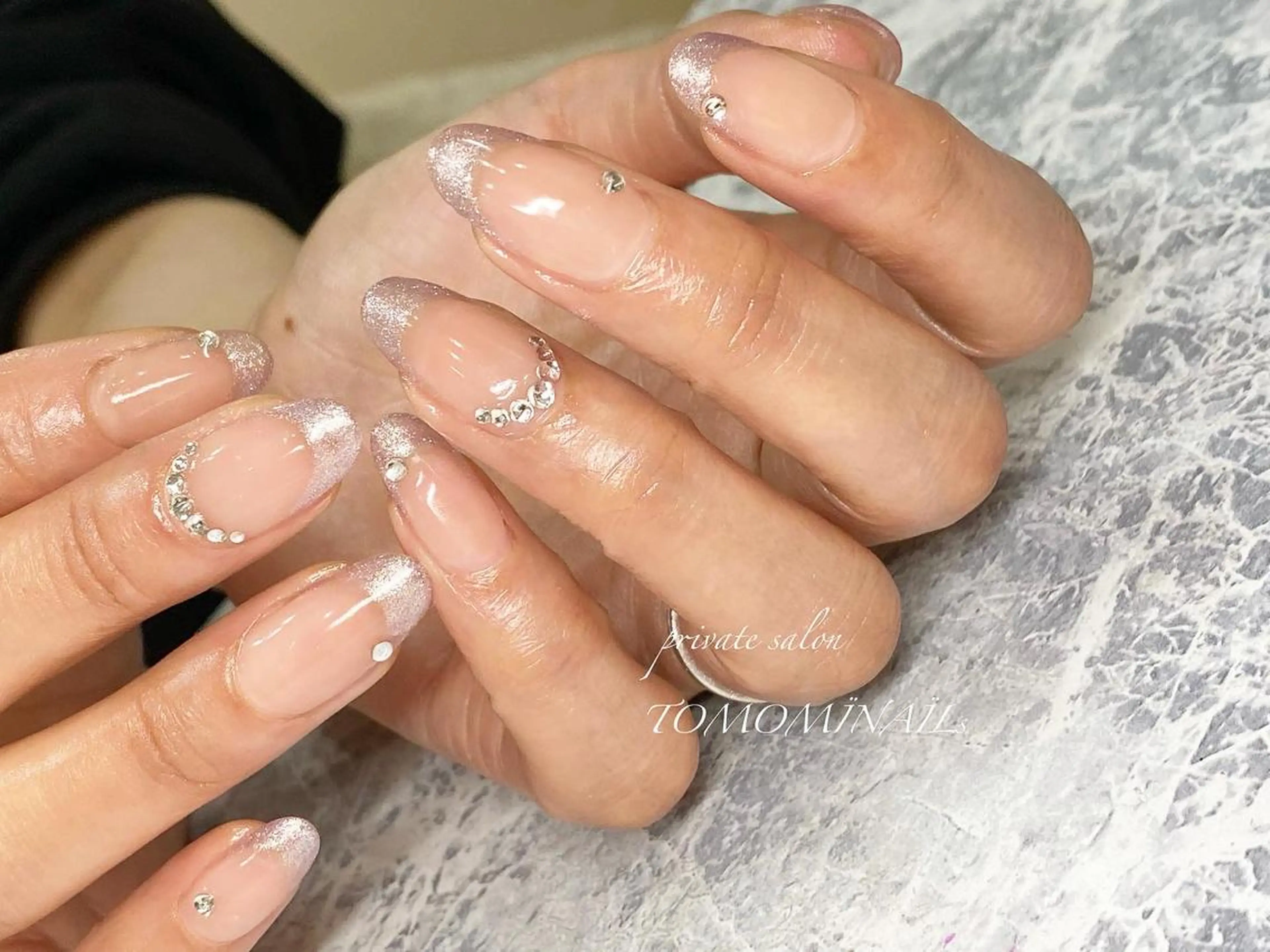 ネイル private salon TOMOMINAILs所属・TOMOMI NAILsのネイルデザイン