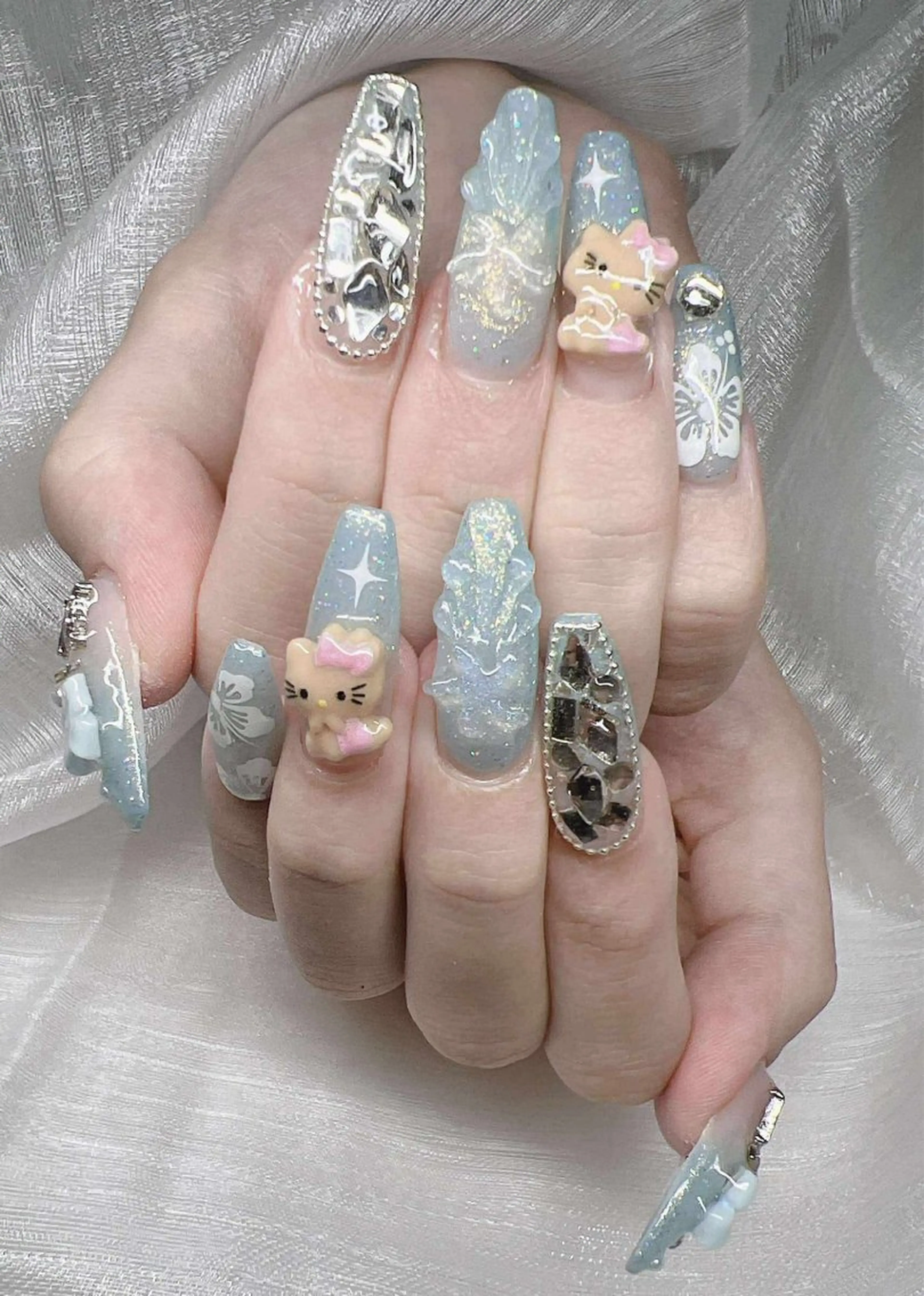 ネイル 長さ出し グラデーション 卒業式 キラキラネイル マグネットネイル ハンドネイル Lee Nailsのネイルデザイン