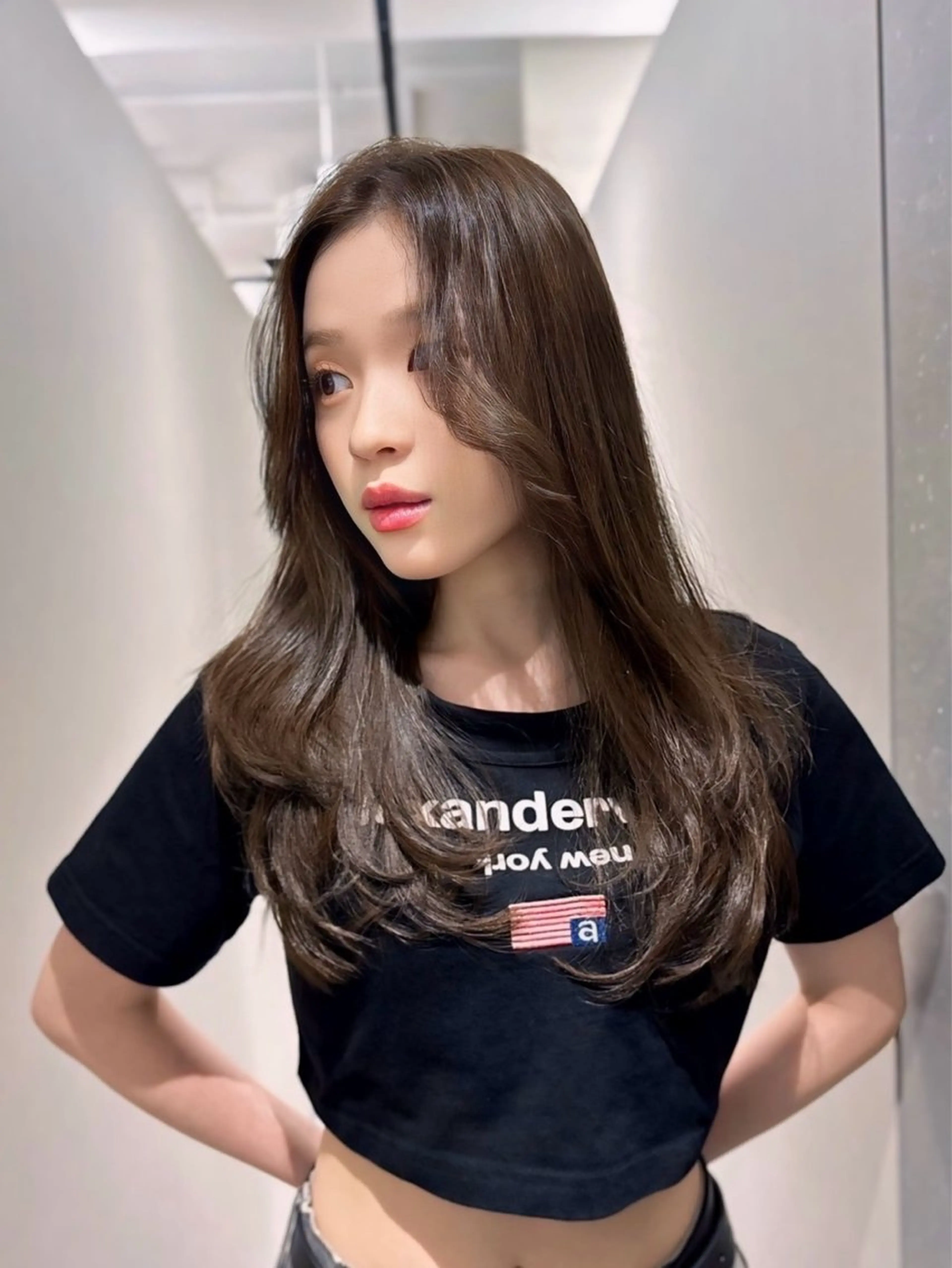 セミロング Rita/髪質改善 /透明感カラーのヘアスタイル