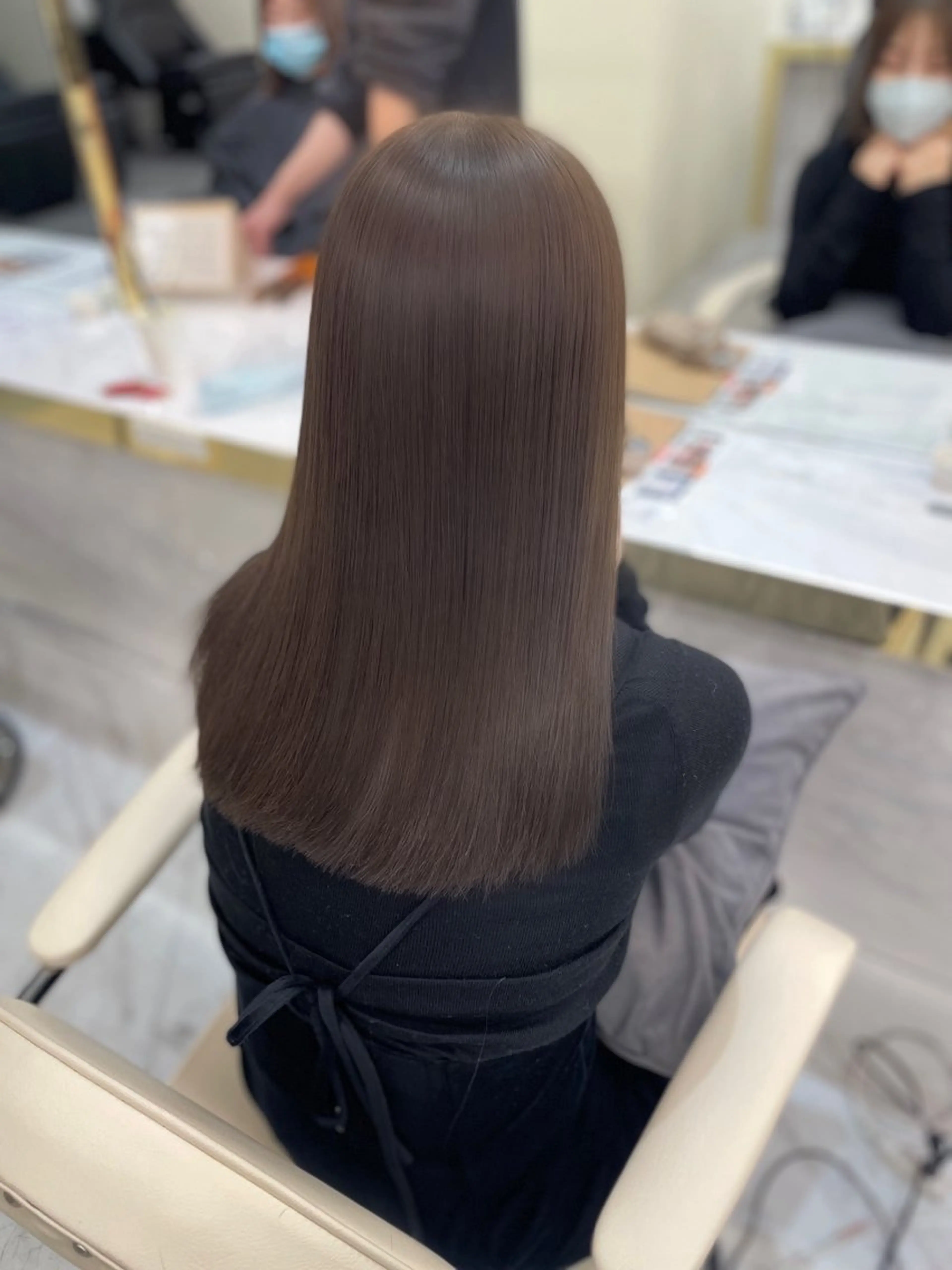 セミロング カット ヘアカラー トリートメント 似合わせのプロ🕊 美髪矯正/ioriのヘアスタイル