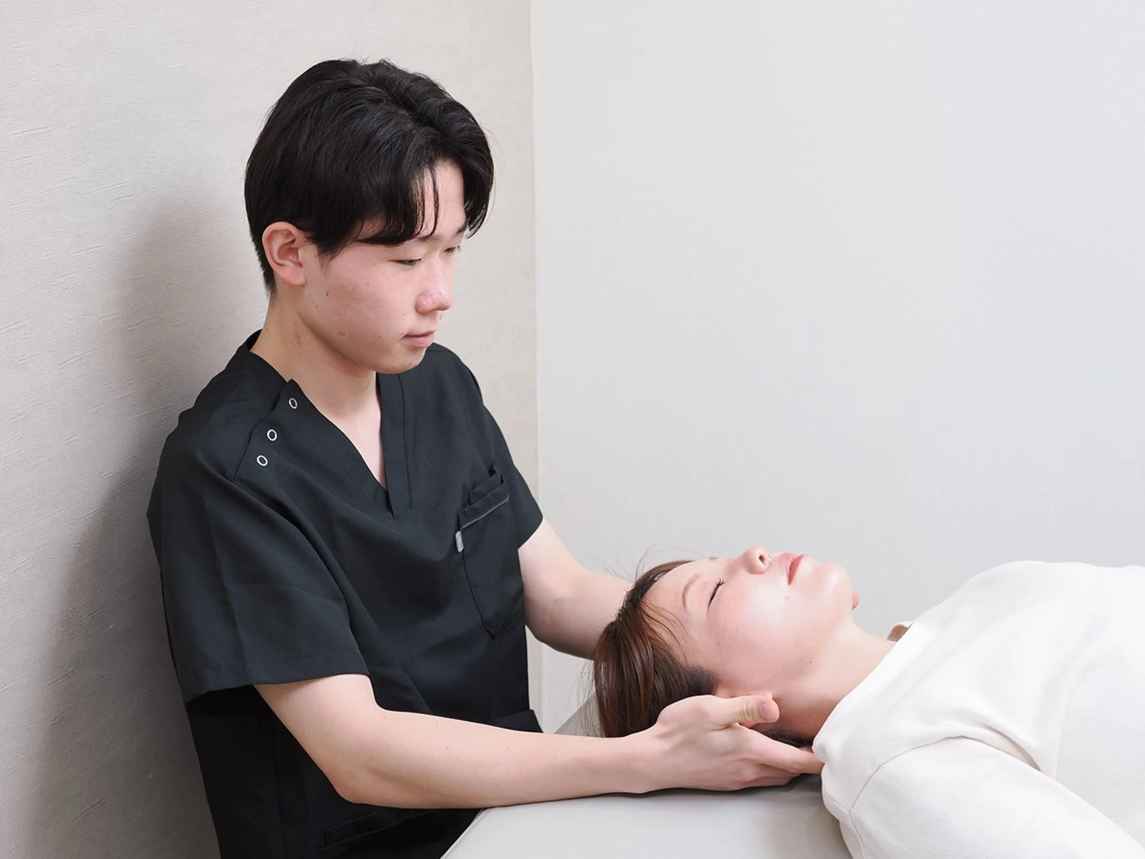 エステ リラク 姿勢・骨盤矯正・整体 にこ整骨院・整体院のエステ・リラクイメージ