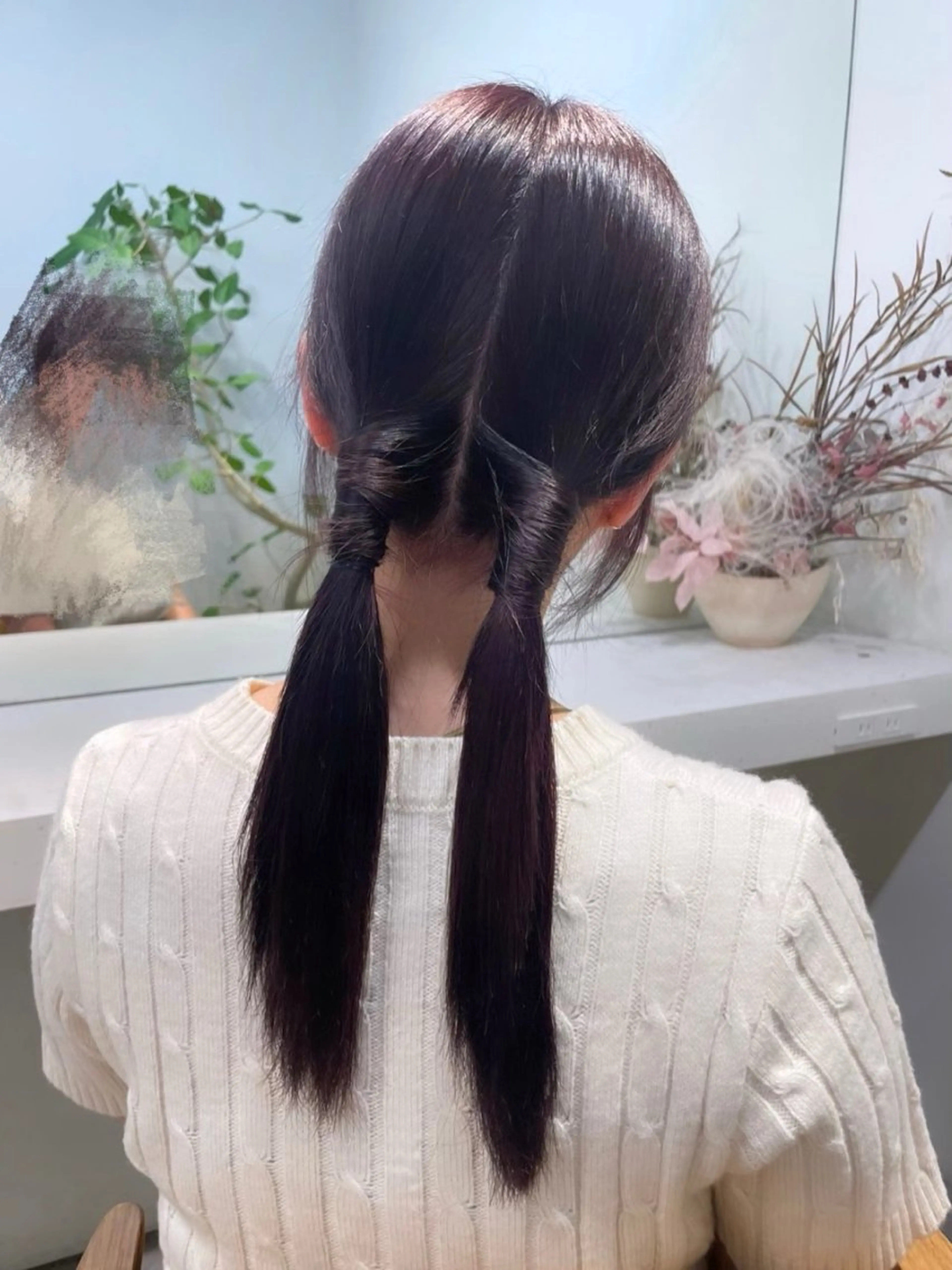 セミロング カラー 若月 あやかのヘアスタイル