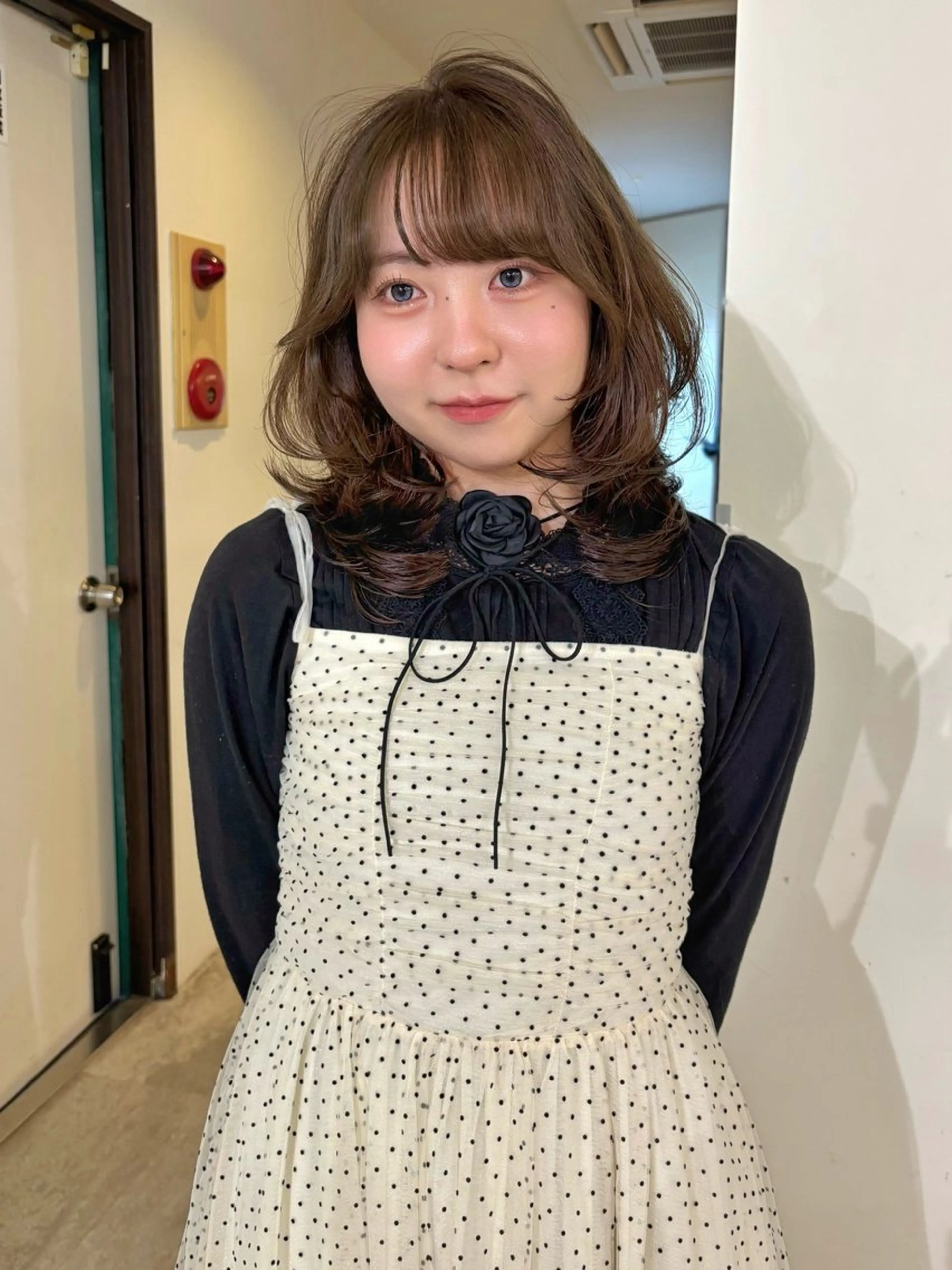 ミディアム カラー ブリーチ ダブルカラー ブリーチなしカラー カット ヘアカラー mizuki/ピンク ベージュ.レイヤーのヘアスタイル