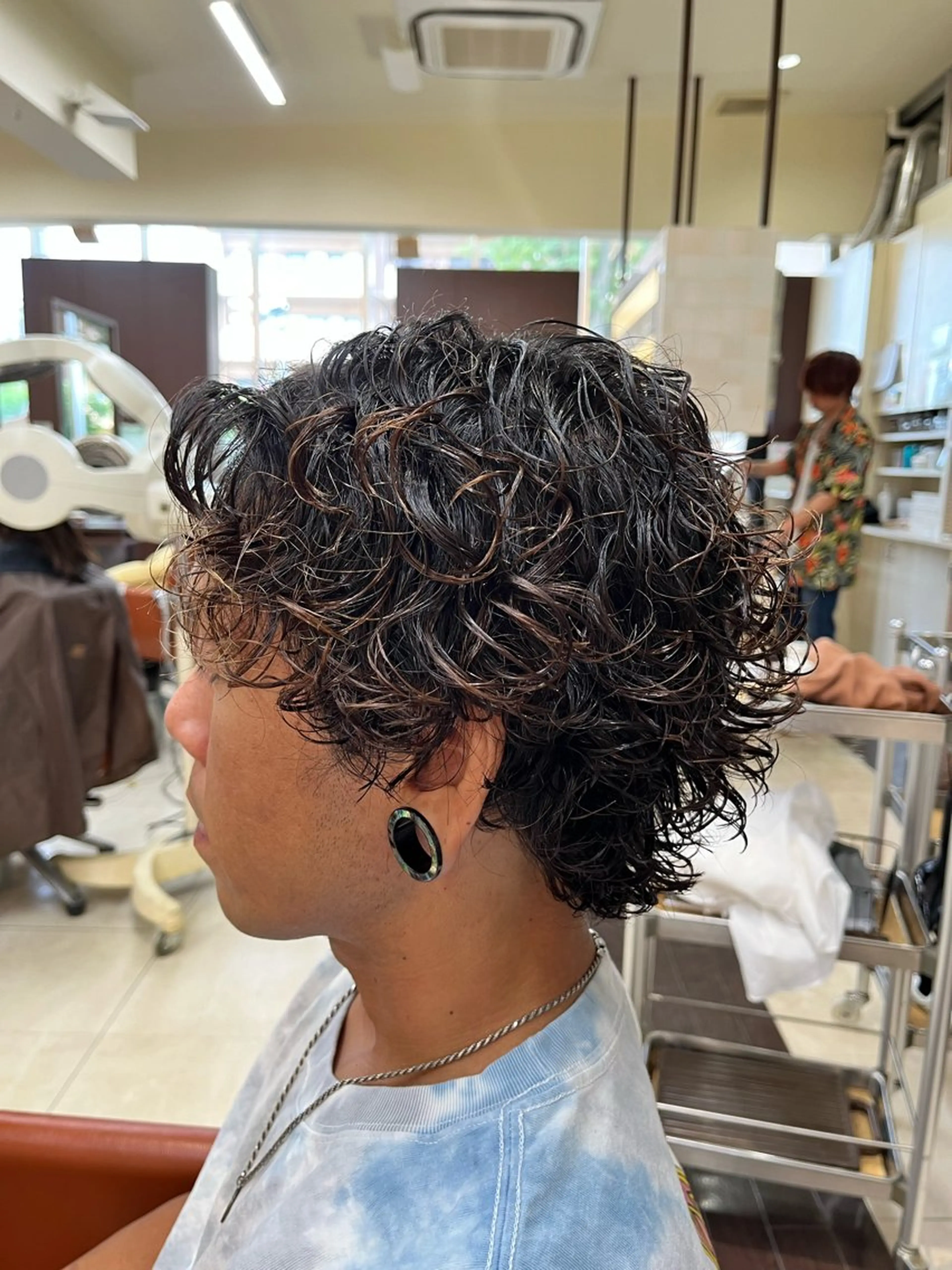 ショート パーマ メンズ メンズパーマ メンズウルフカット ウルフカット スパイラルパーマ AROH men's cut&men's perm 船橋店所属・🧊メンズ特化🧊 高木航希のヘアスタイル