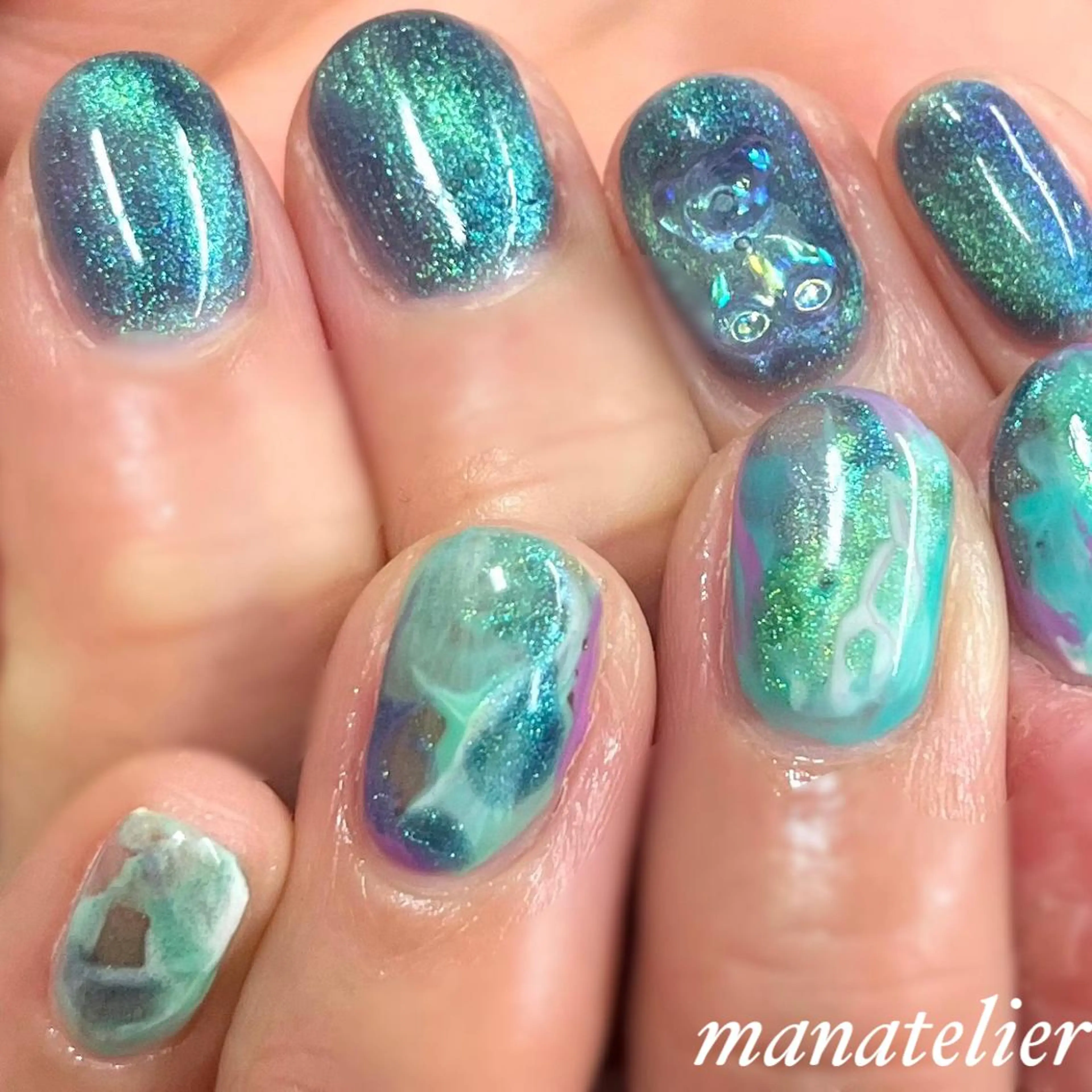 ネイル マグネットネイル ニュアンスネイル ハンドネイル manatelier マナトリエのネイルデザイン