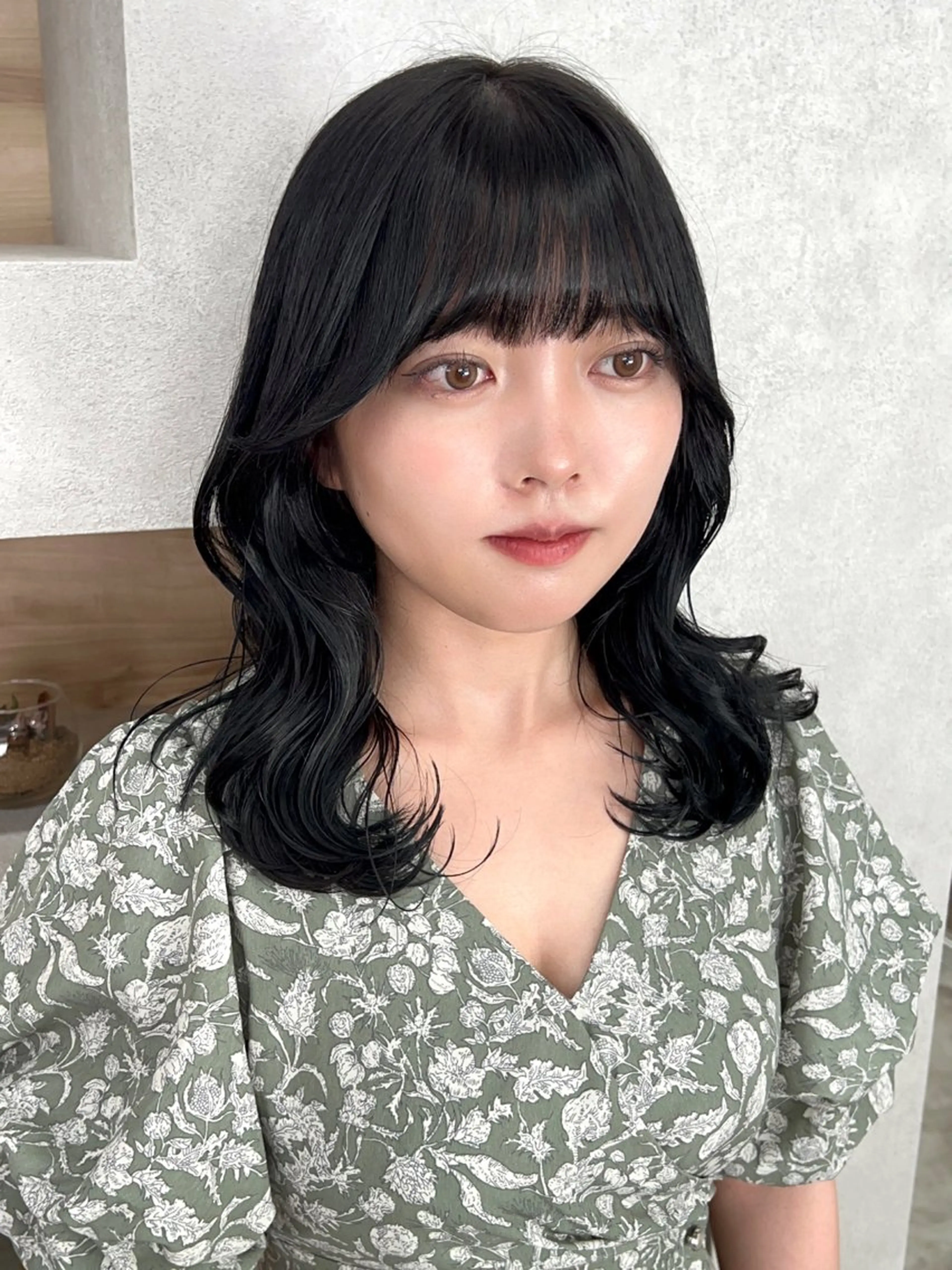 ミディアム くびれヘア 🫧ふじたまゆ🫧 レイヤーカット✂︎のヘアスタイル