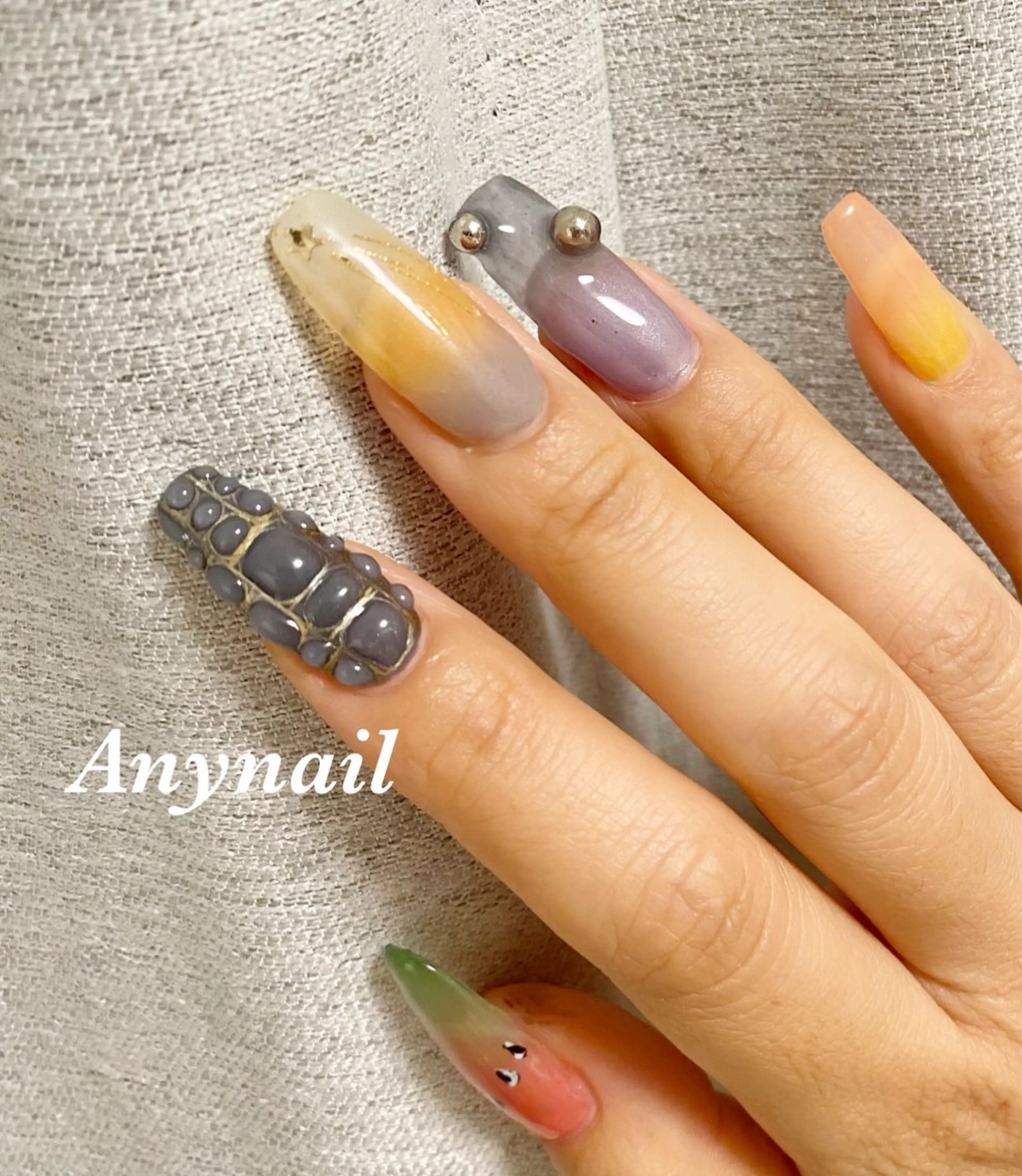 ネイル ブルー グラデーション ニュアンスネイル スカルプネイル ハンドネイル 岩澤 恵子のネイルデザイン