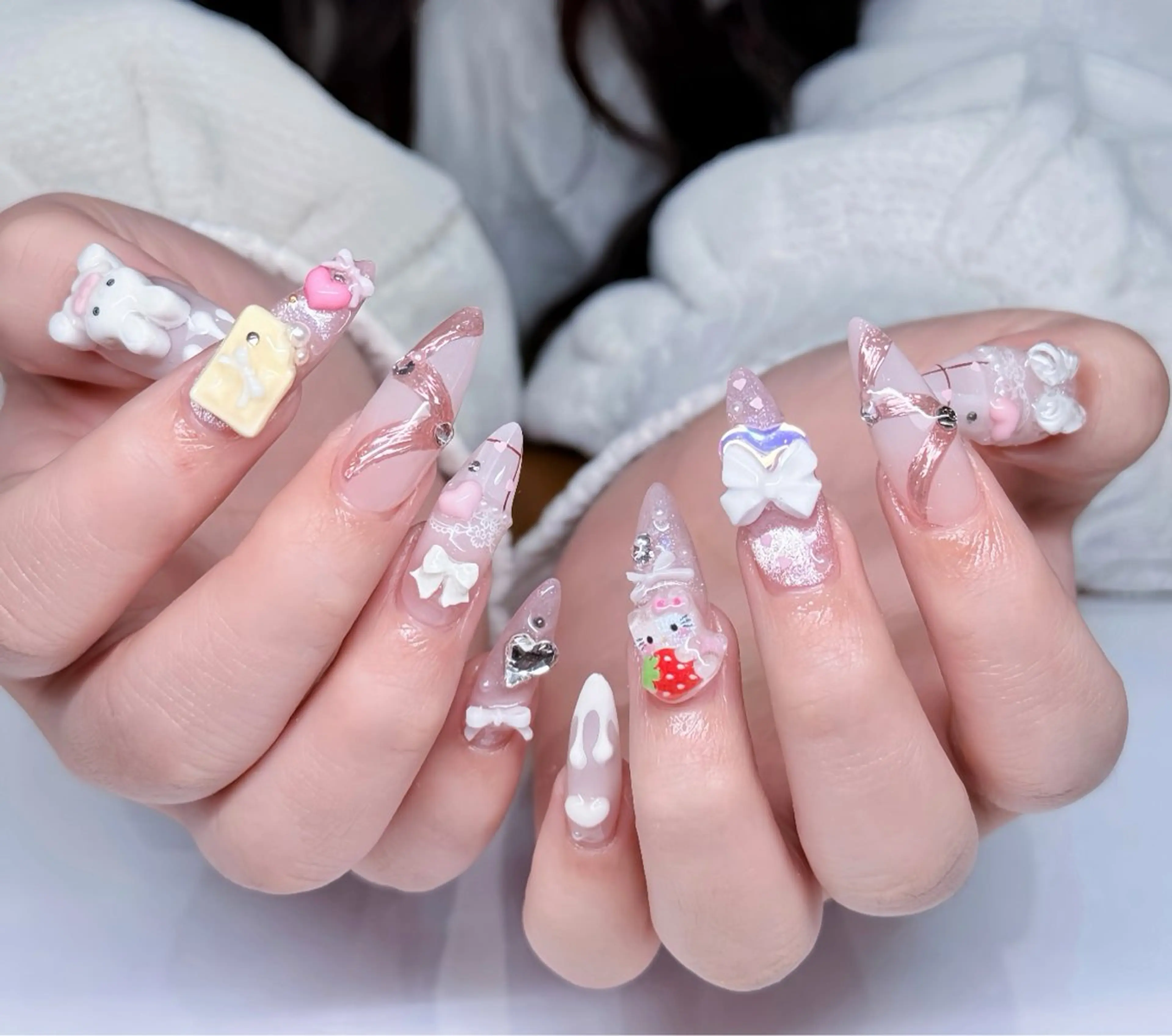 ネイル オーロラネイル ブルー チークネイル フットネイル フレンチネイル ハンドネイル HANA ハナのネイルデザイン