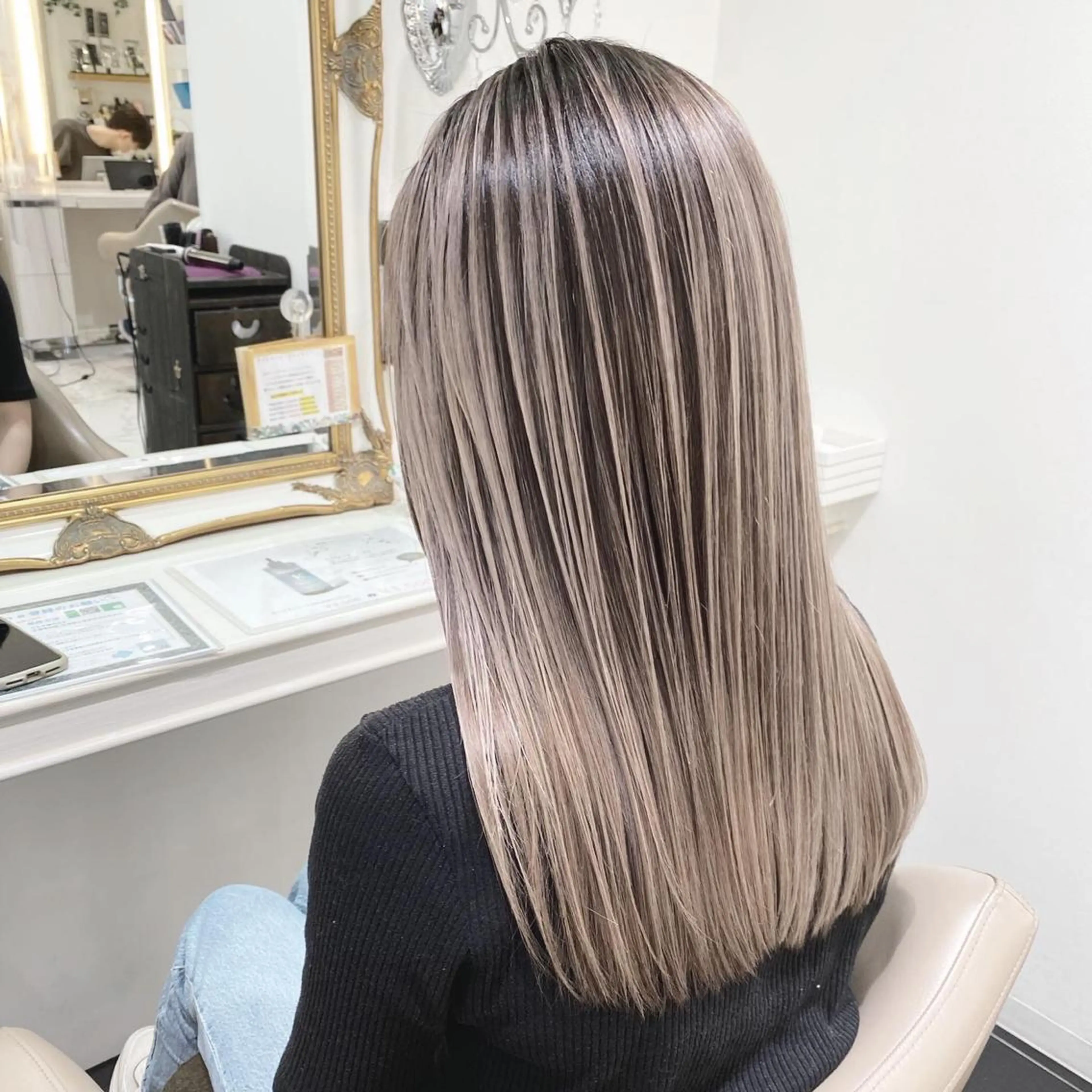 セミロング カラー バレイヤージュ 髪質改善 レイヤーカット カット ヘアカラー トリートメント 山崎俊輔/髪質改善 /バレイヤージュのヘアスタイル