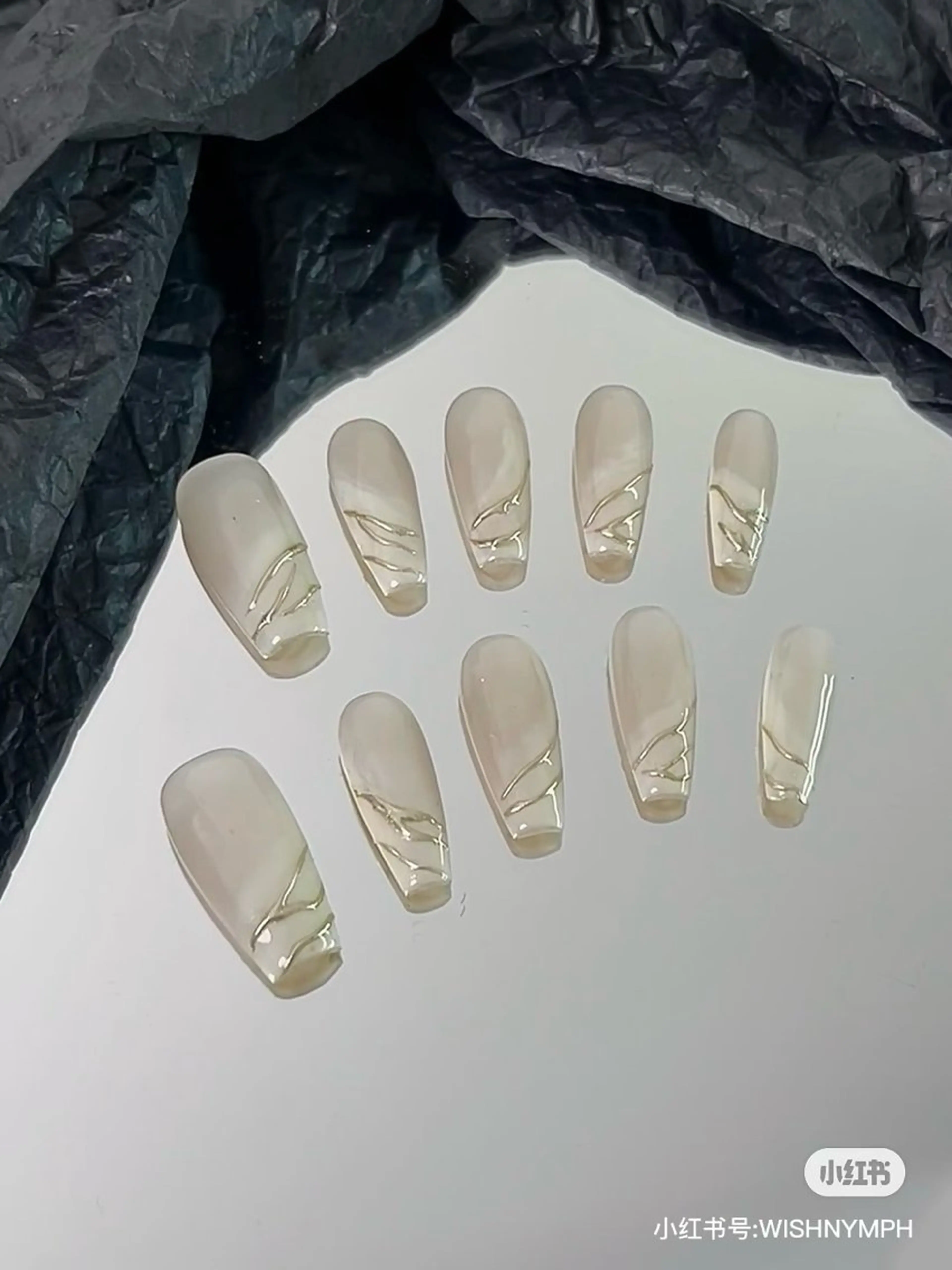 ネイル Eveネイル チップスカルプ専門店のネイルデザイン