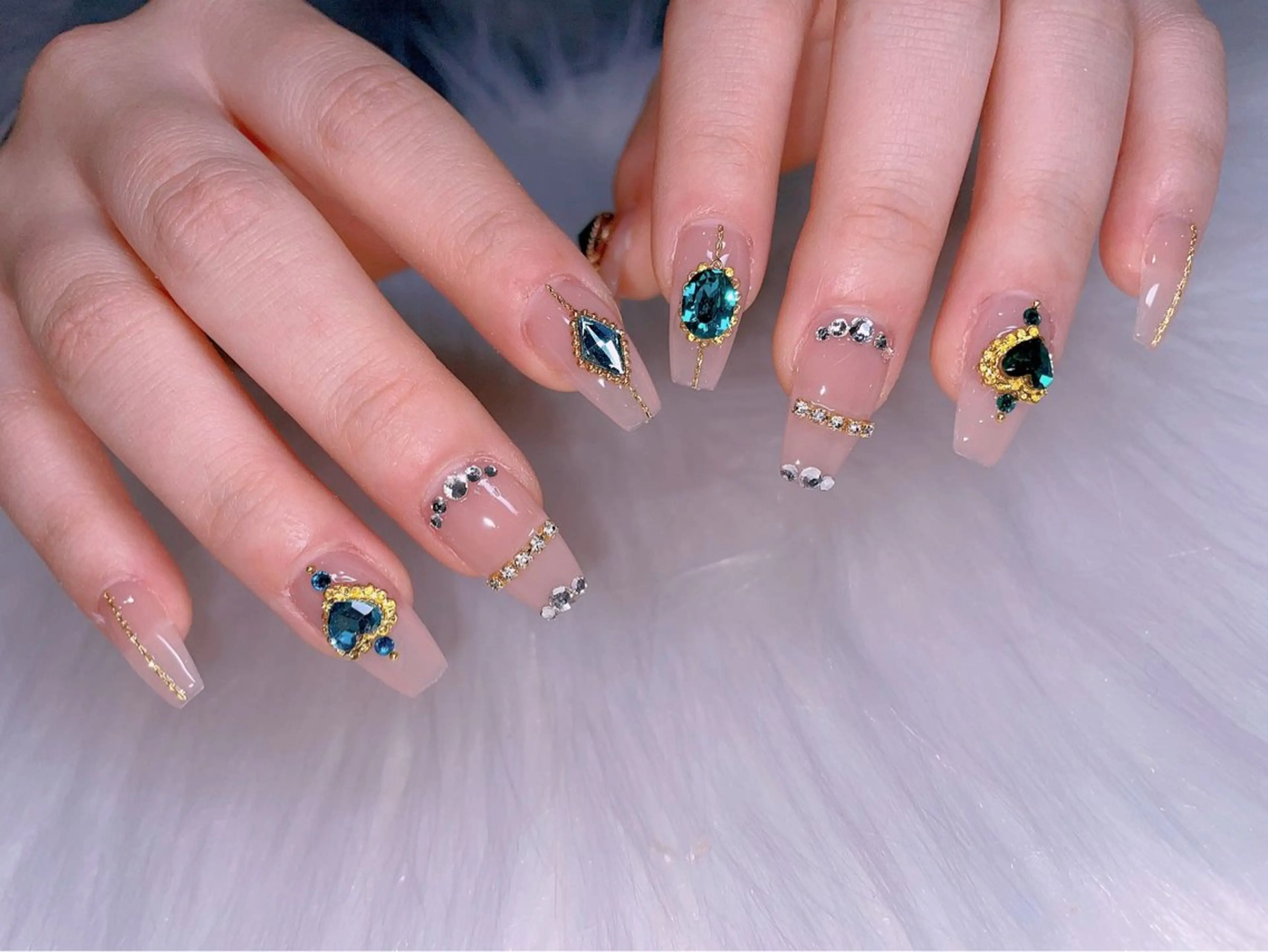 ネイル オーロラネイル 長さ出し フットネイル 韓国ネイル ラメ(グリッター) ハンドネイル Belle nail salon 新小岩のネイルデザイン