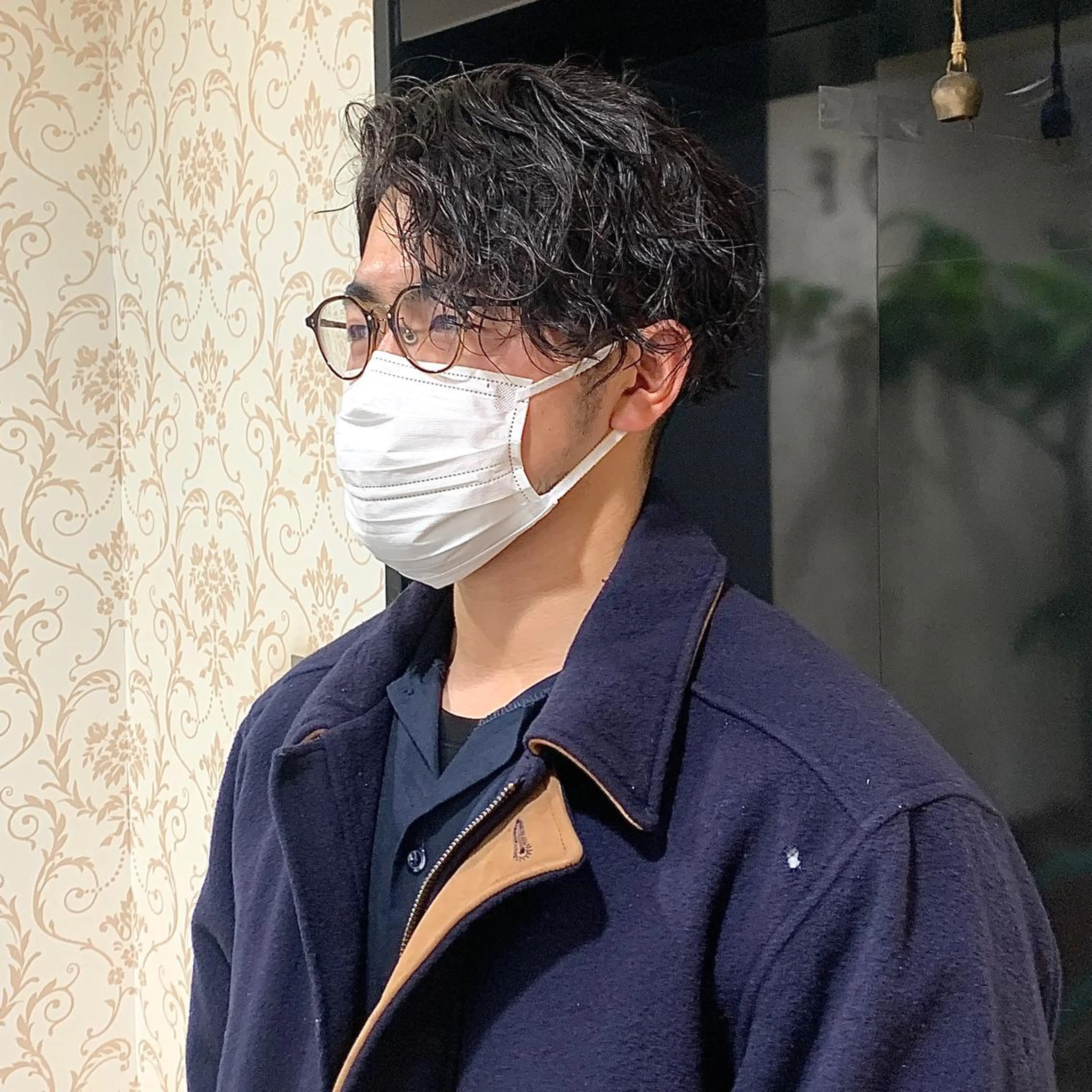 ショート パーマ メンズ カルマパーマ メンズ韓国風 メンズパーマ スペインカール 波巻きパーマ メンズパーマ&メンズ 縮毛矯正ならヒラノのヘアスタイル