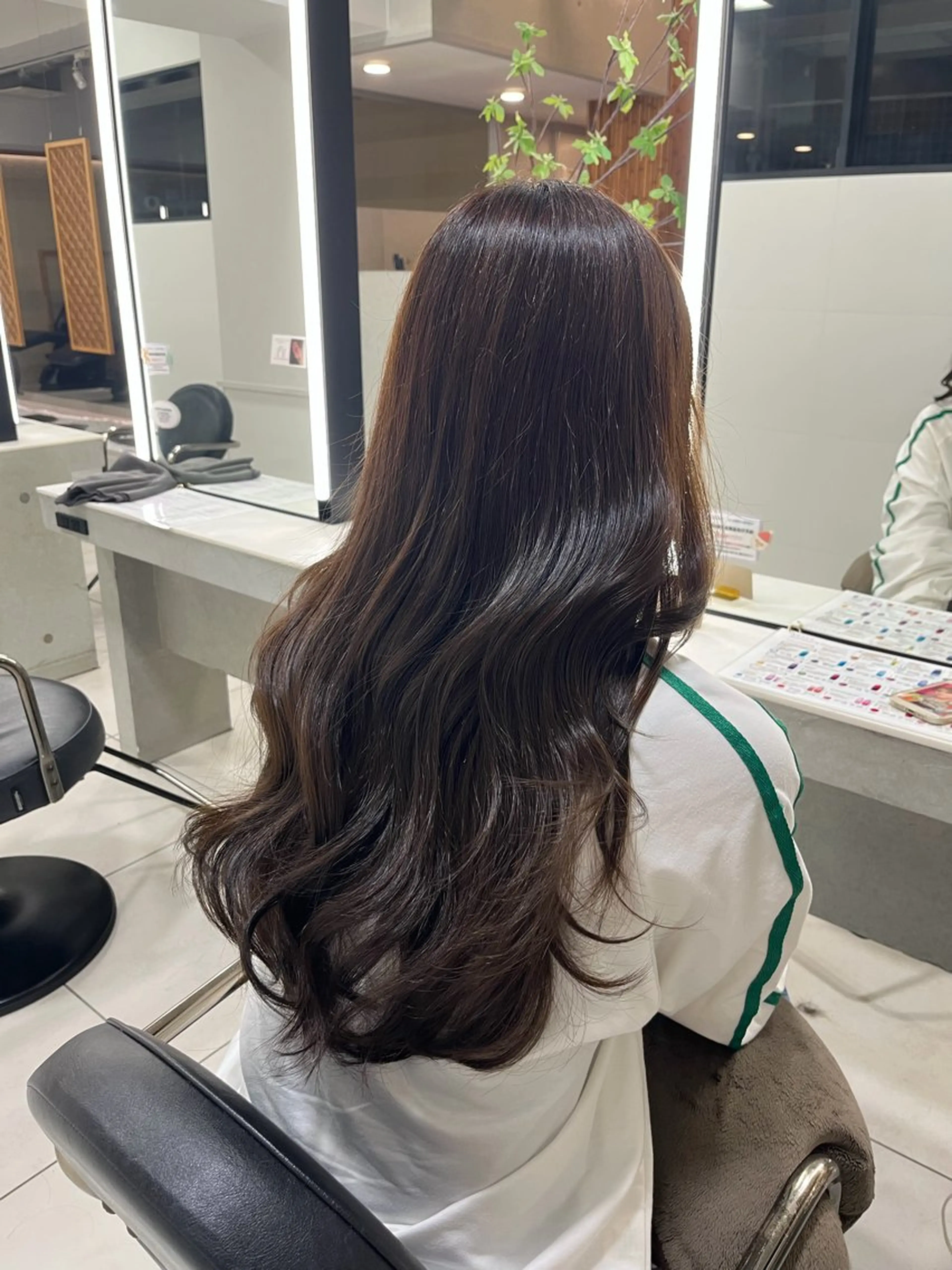 ロング カット ヘアカラー トリートメント 🎀透明感カラー🎀 稲垣至恩🎀のヘアスタイル