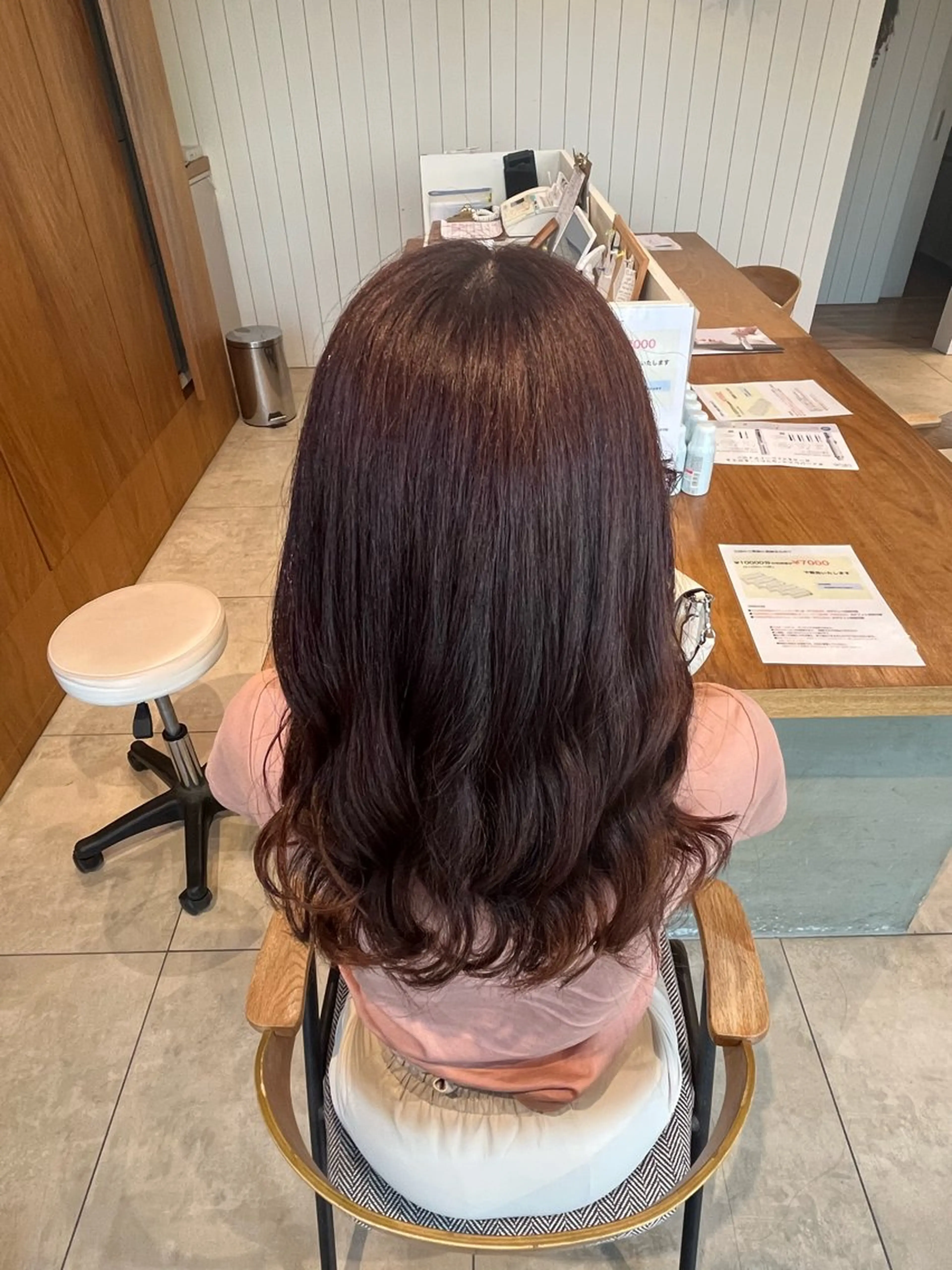 セミロング 坂口 友莉香のヘアスタイル