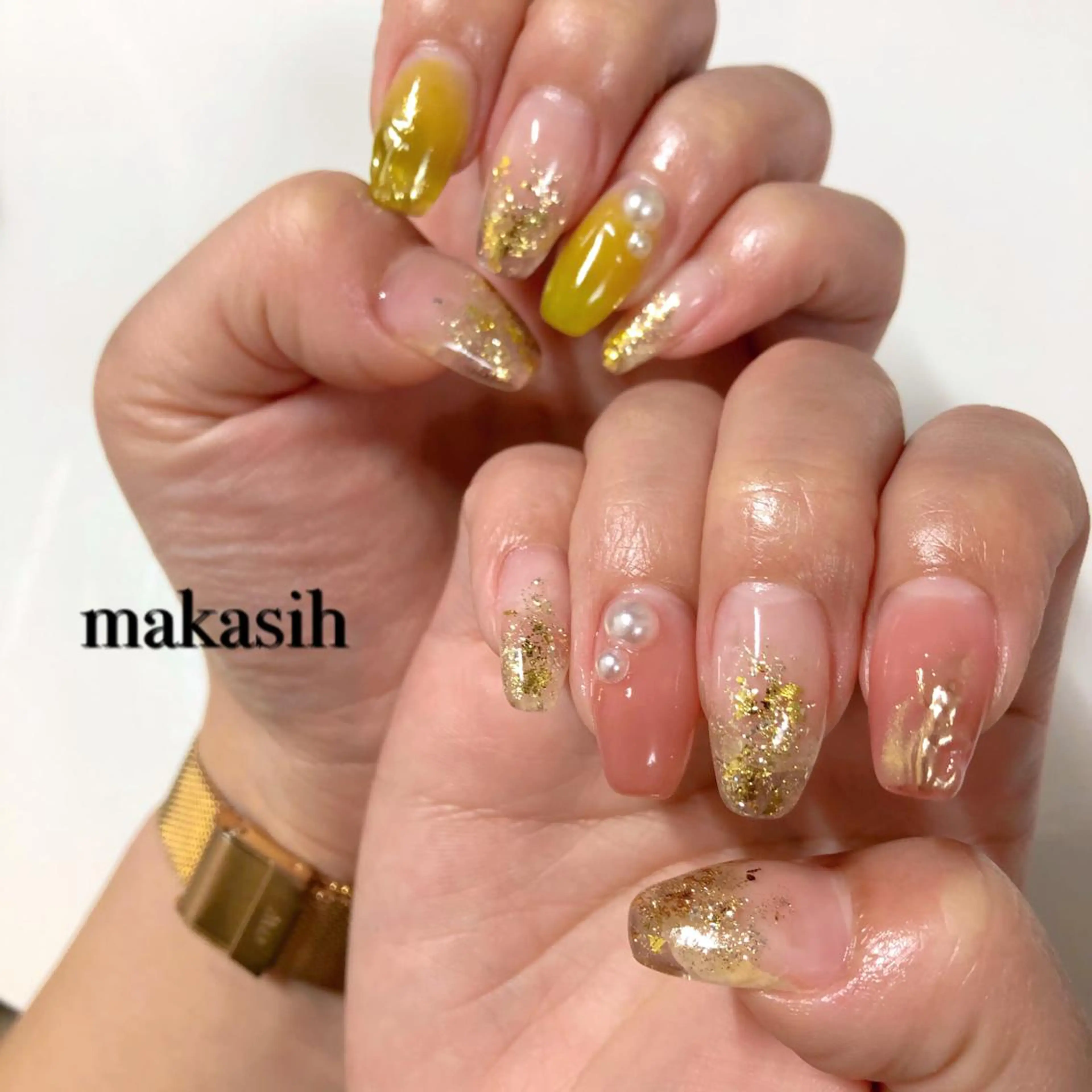 ネイル クリアネイル ミラーネイル 春ネイル 濱田 美菜子のエステ・リラクイメージ