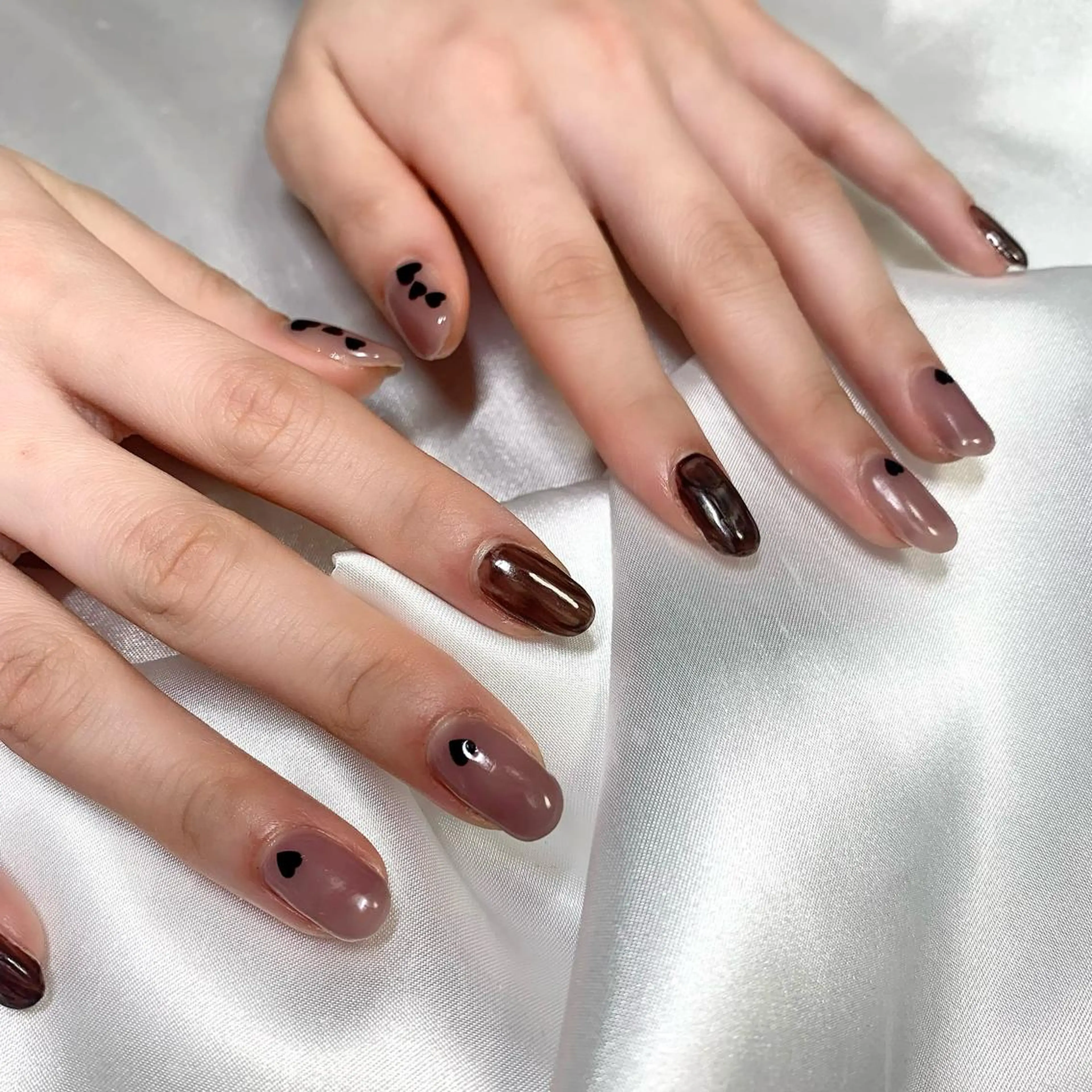 ネイル バレンタイン Lucid Fleur Amiのネイルデザイン