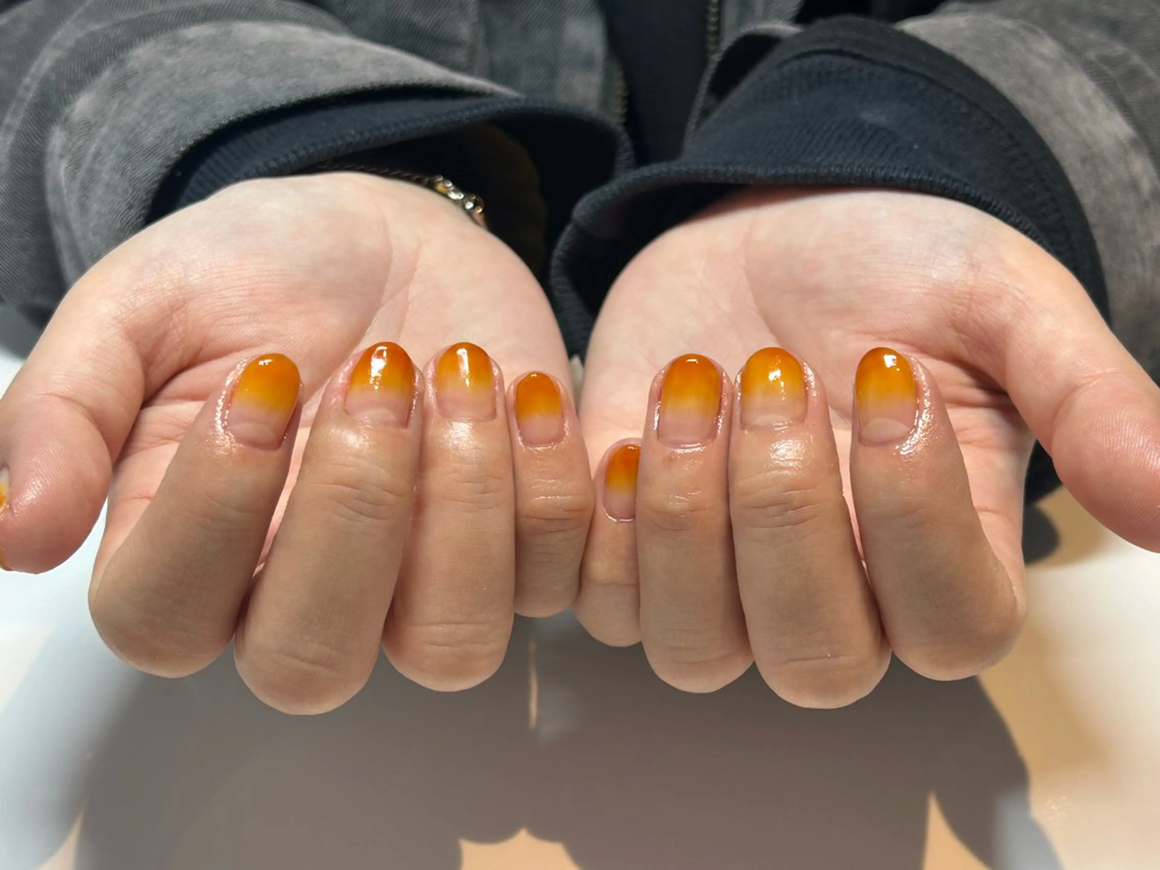 ネイル クリアネイル グラデーション ハレとケ所属・廣島 萌華のネイルデザイン