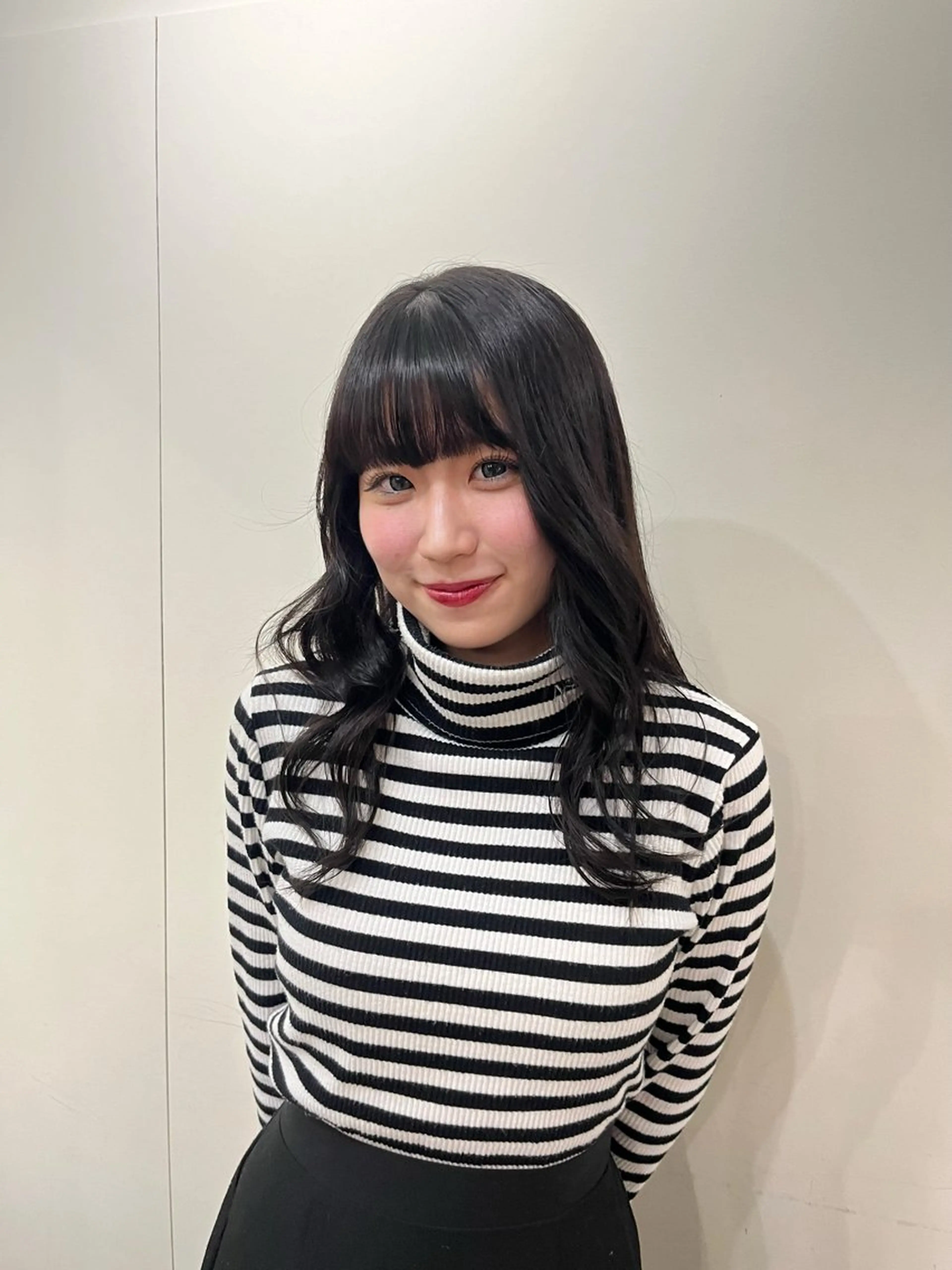 ロング カラー 透明感カラー くすみカラー/ パーマ/ろーれんのヘアスタイル