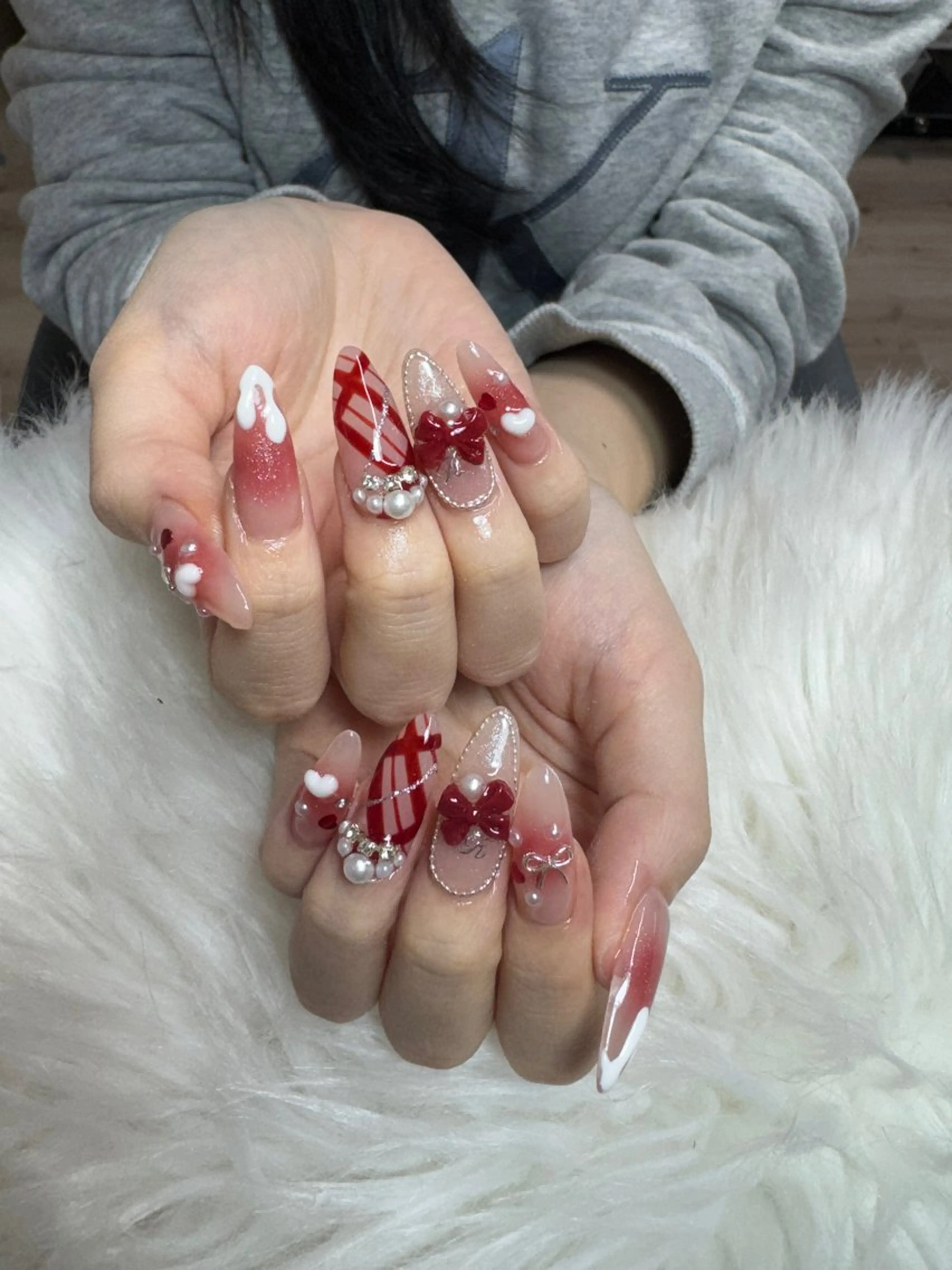 ネイル ハンドネイル 🎀nana🫧 ワンホンネイル🎀のネイルデザイン