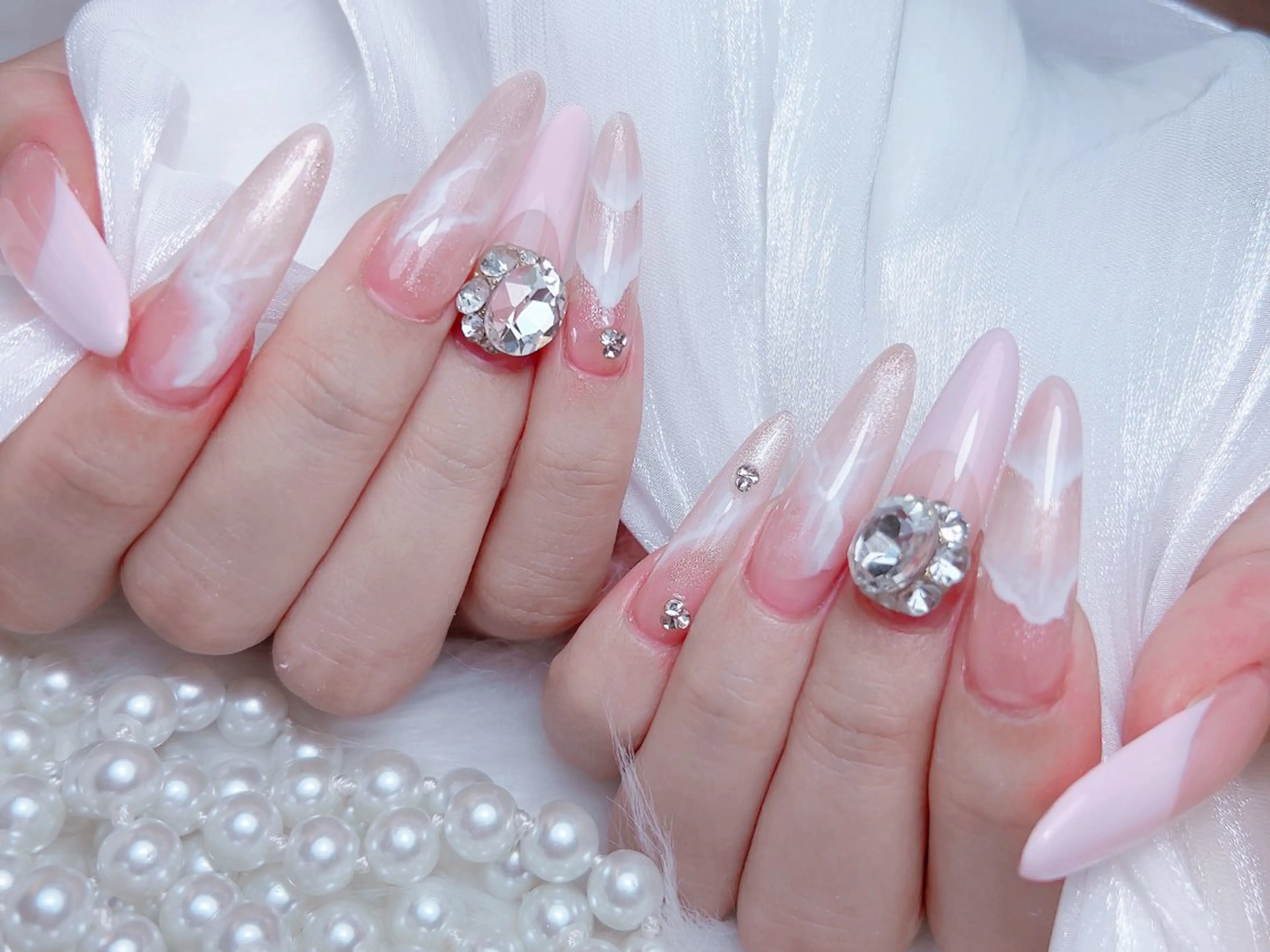 ネイル M🌷nail 長さだし専門店のネイルデザイン