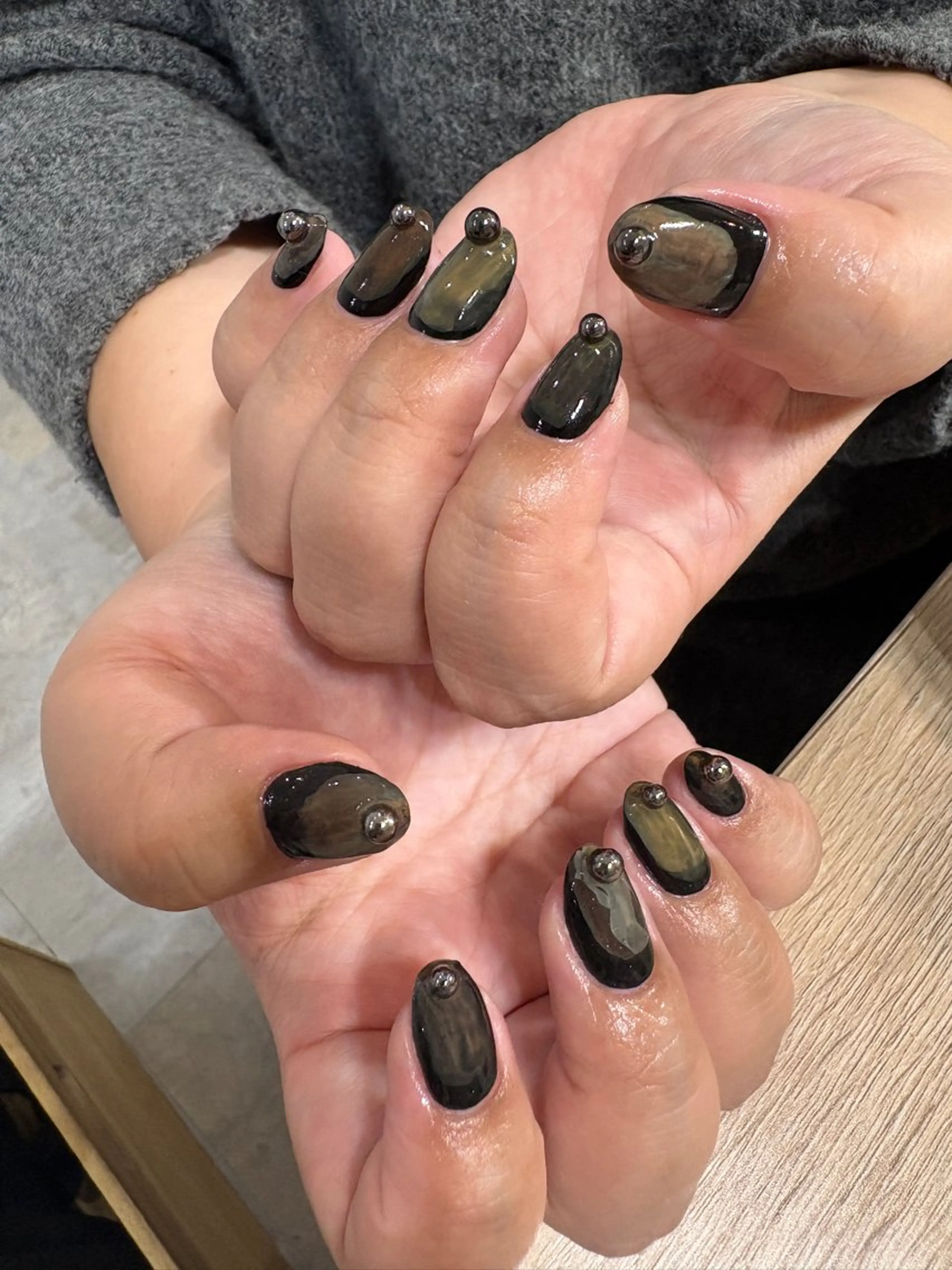 ネイル ニュアンスネイル Rlash & r.nail BYα所属・r.nail BYa 菜央のネイルデザイン