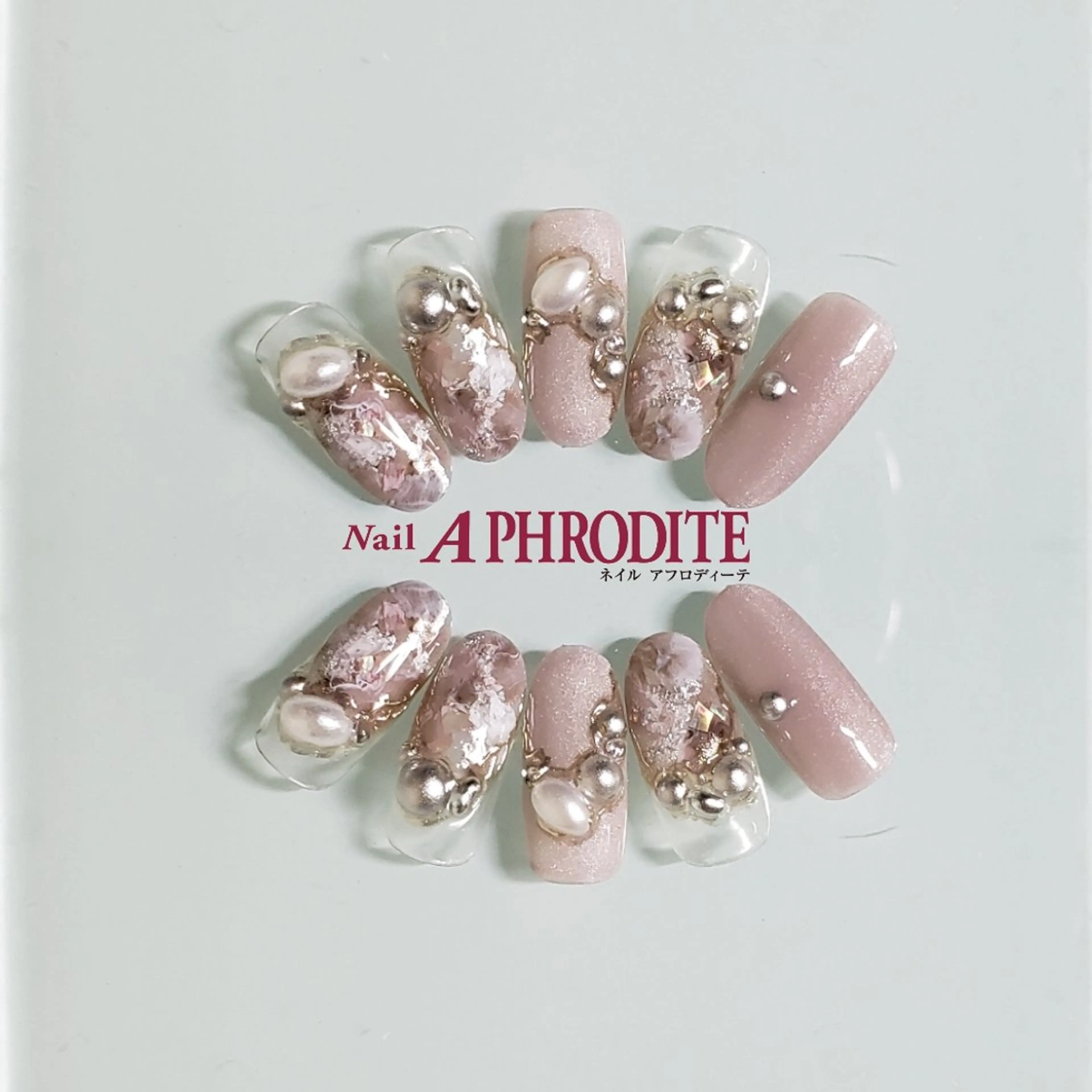 ネイル ジェルネイル ニュアンスネイル スカルプネイル ソフトジェル ネイルチップ Nail  Aphroditeのネイルデザイン