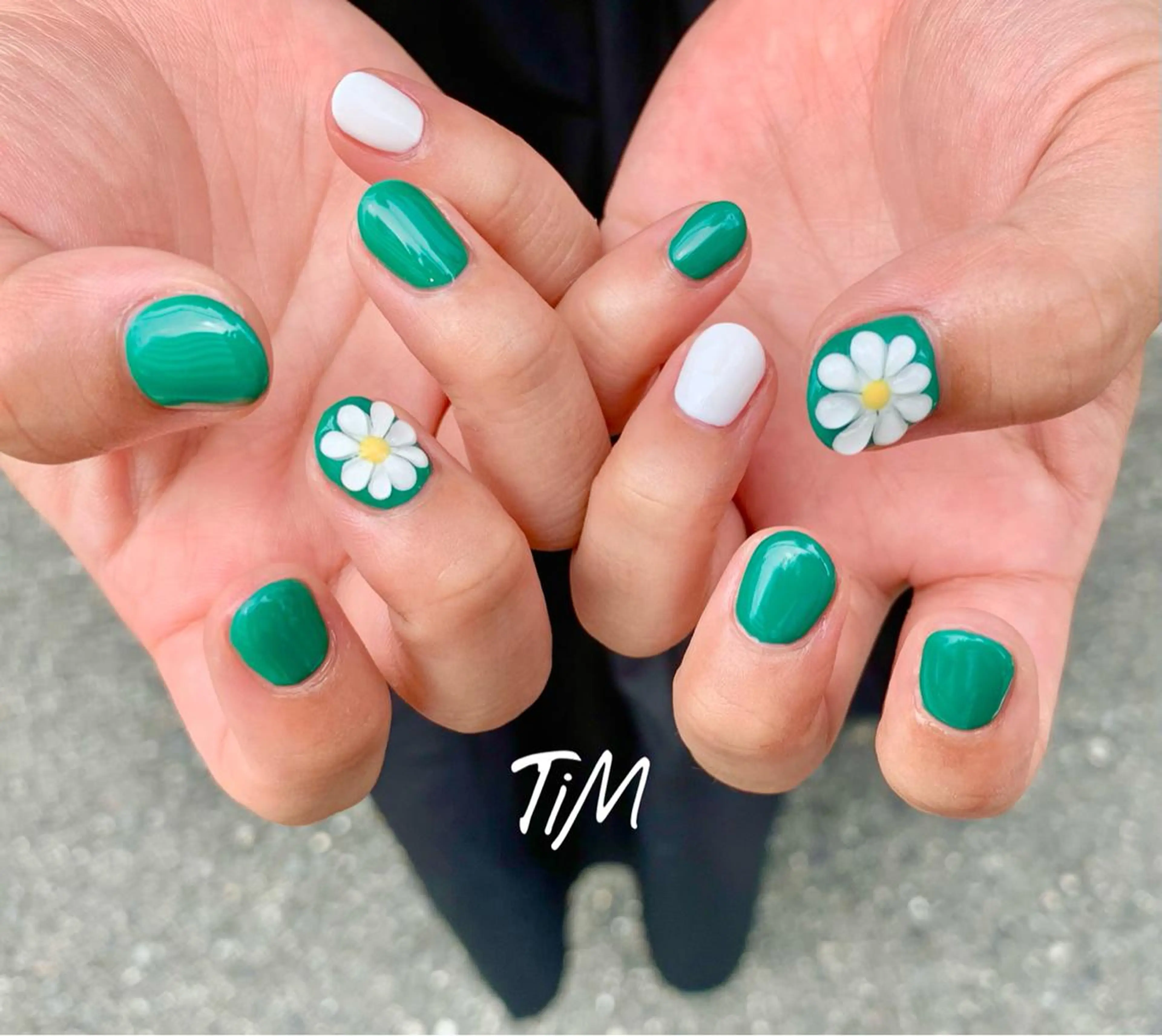 ショート ネイル Beauty Studio TiM所属・TiM【ティム】 近鉄八尾店のマツエク・マツパデザイン