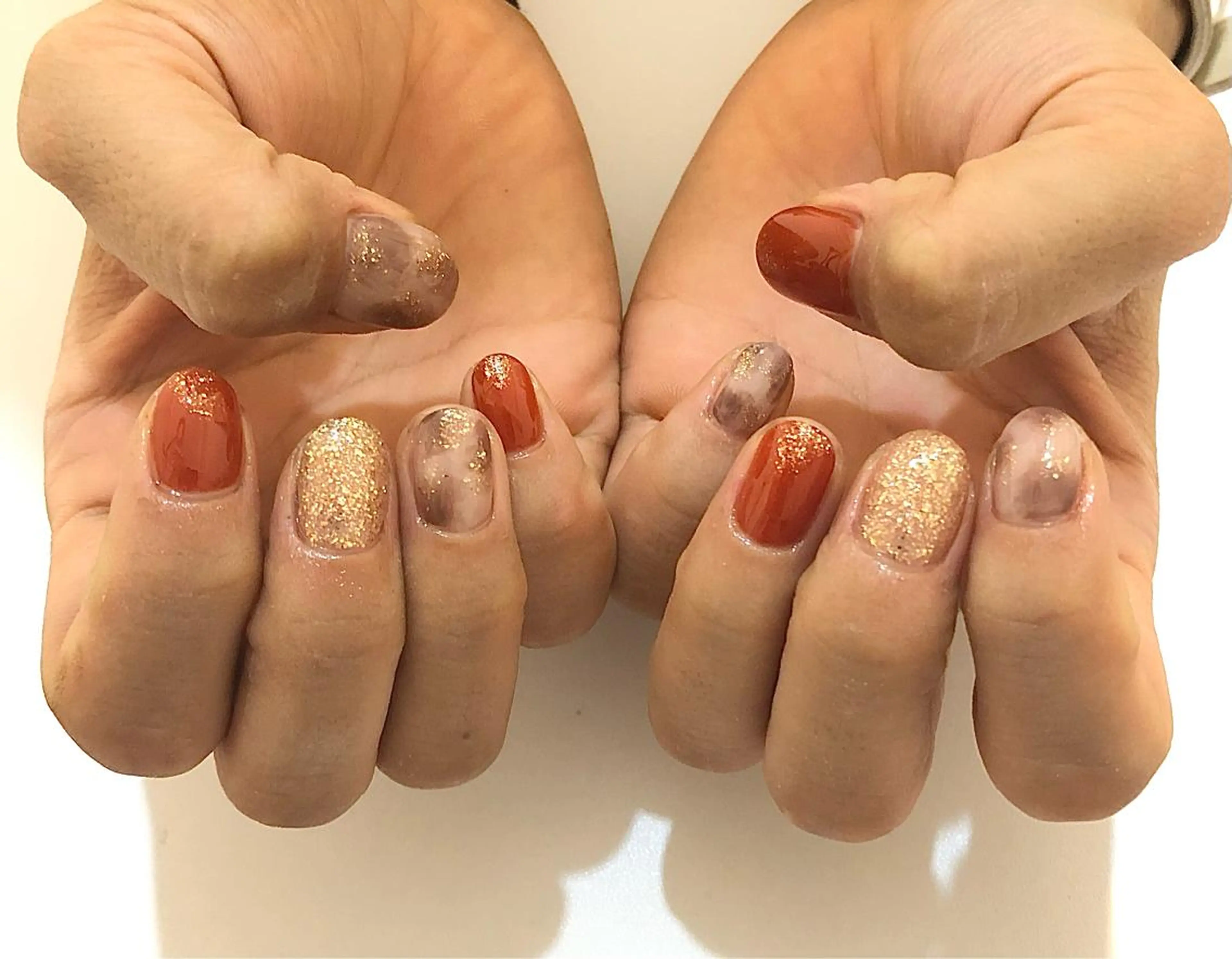 セミロング ネイル ハンドネイル T. Kasumiのネイルデザイン