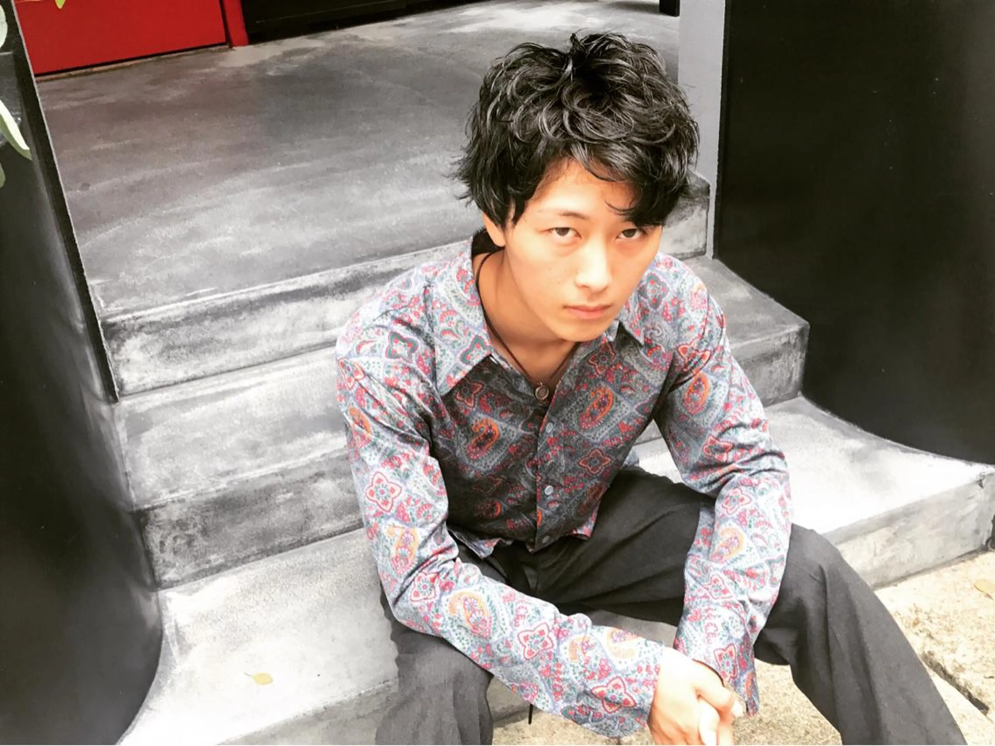 ミディアム パーマ メンズ ミディアムパーマ メンズパーマ メンズヘア特化 崎田 成人のヘアスタイル