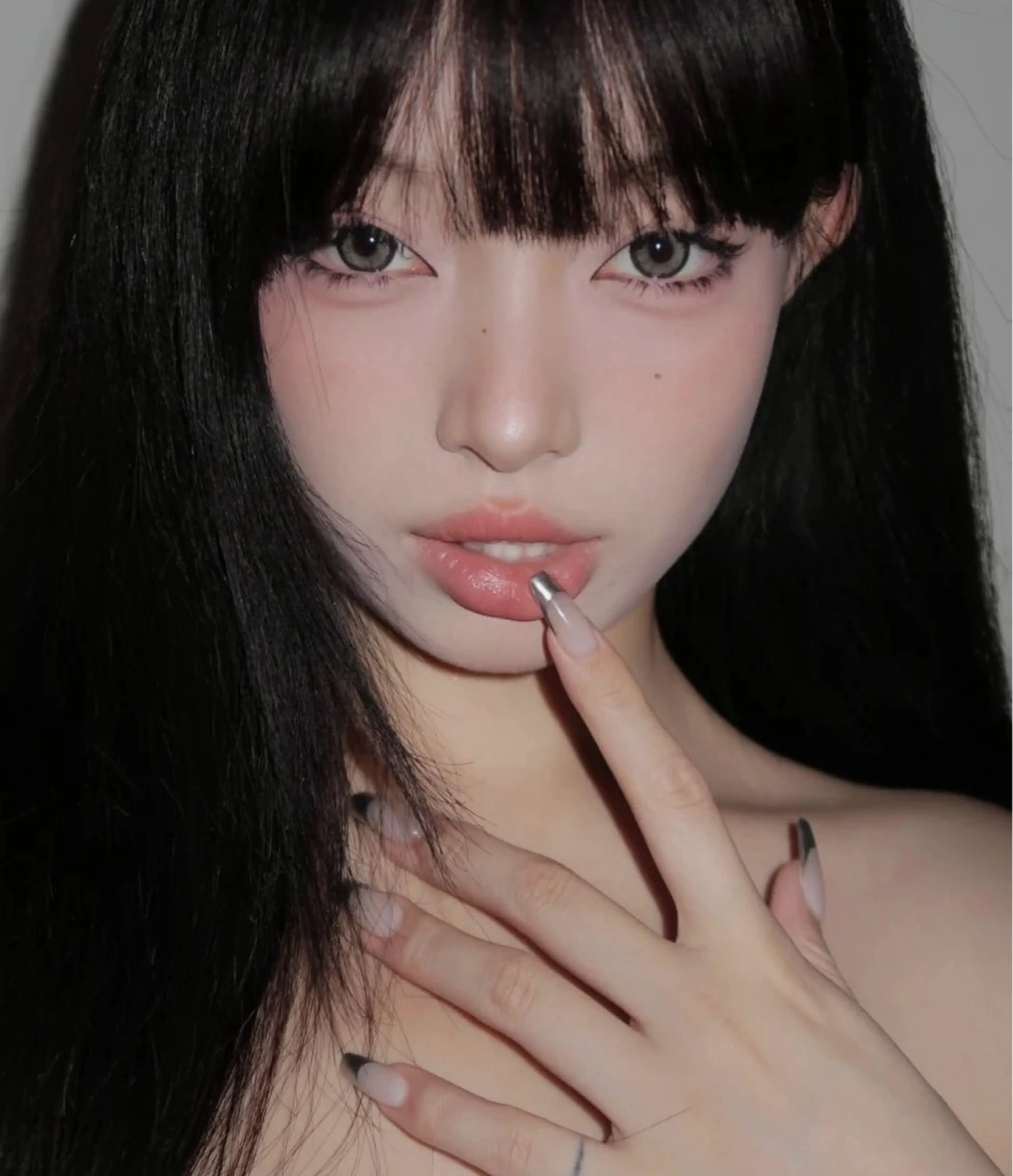 ネイル フットネイル フレンチネイル ジェルネイル ガラスフレンチ 韓国ネイル ToliyDeliy Nail Salonのネイルデザイン