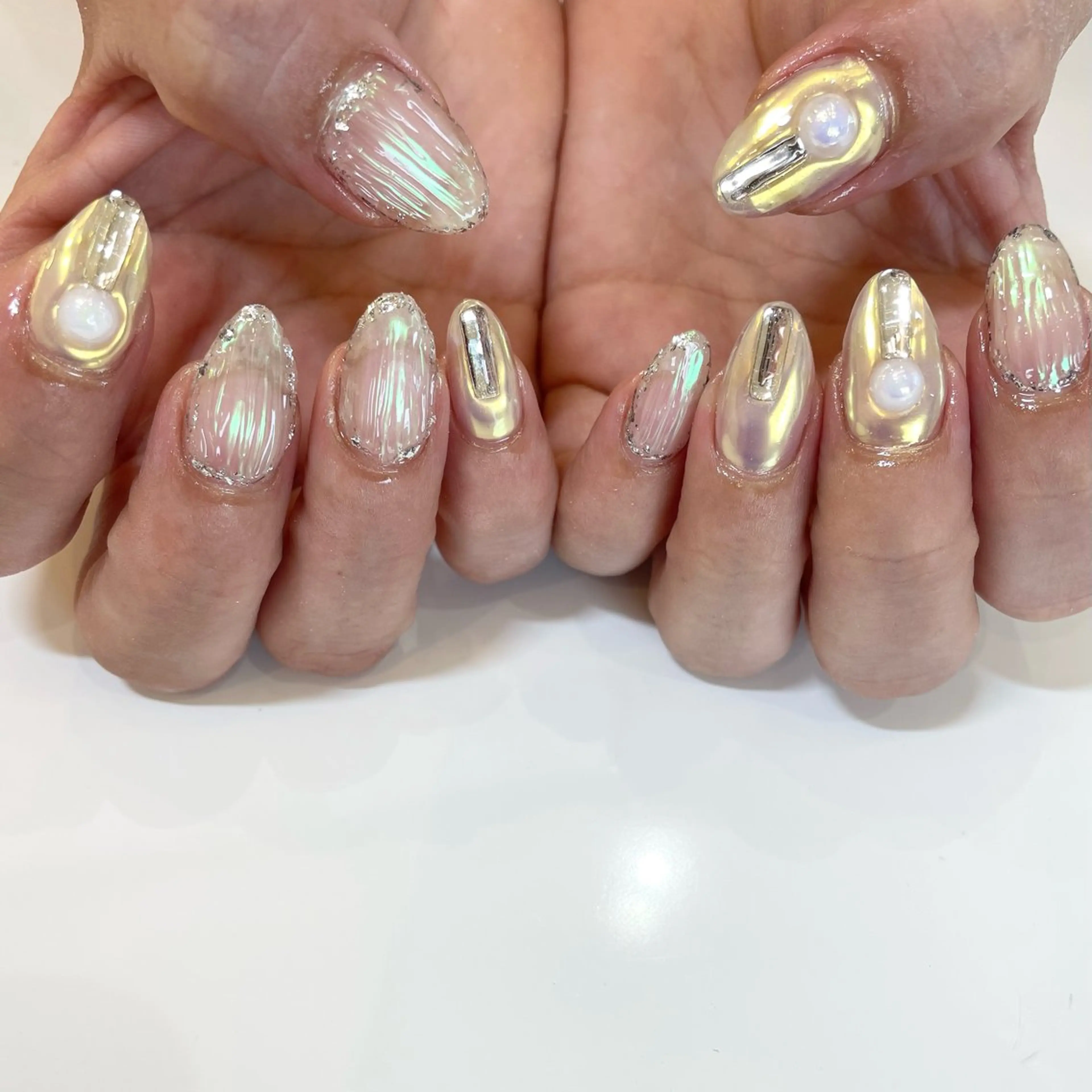 ネイル オーロラネイル Nail Salon Gummi.のネイルデザイン