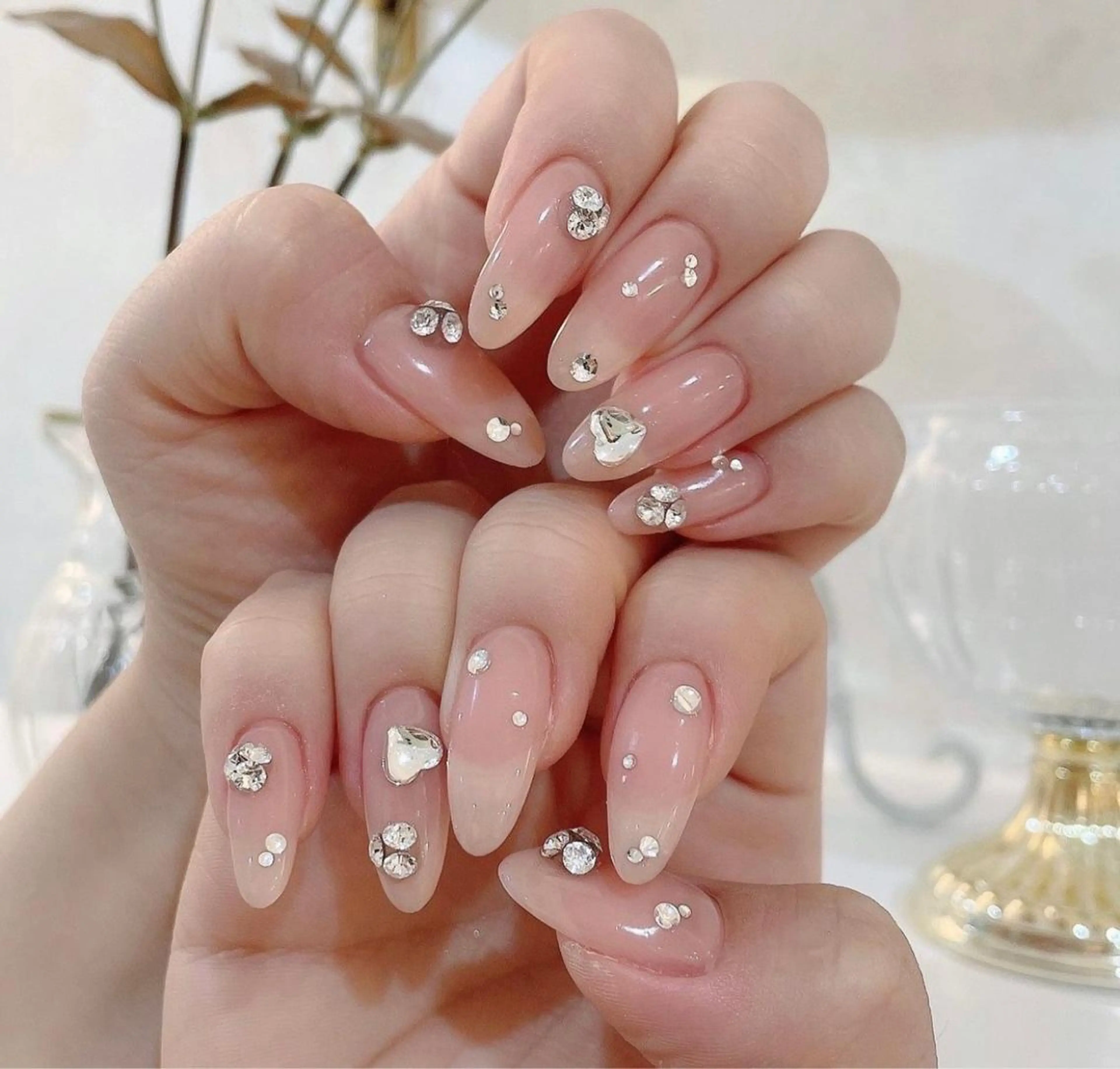 ネイル She   Nail所属・ISA_ BELLAのネイルデザイン