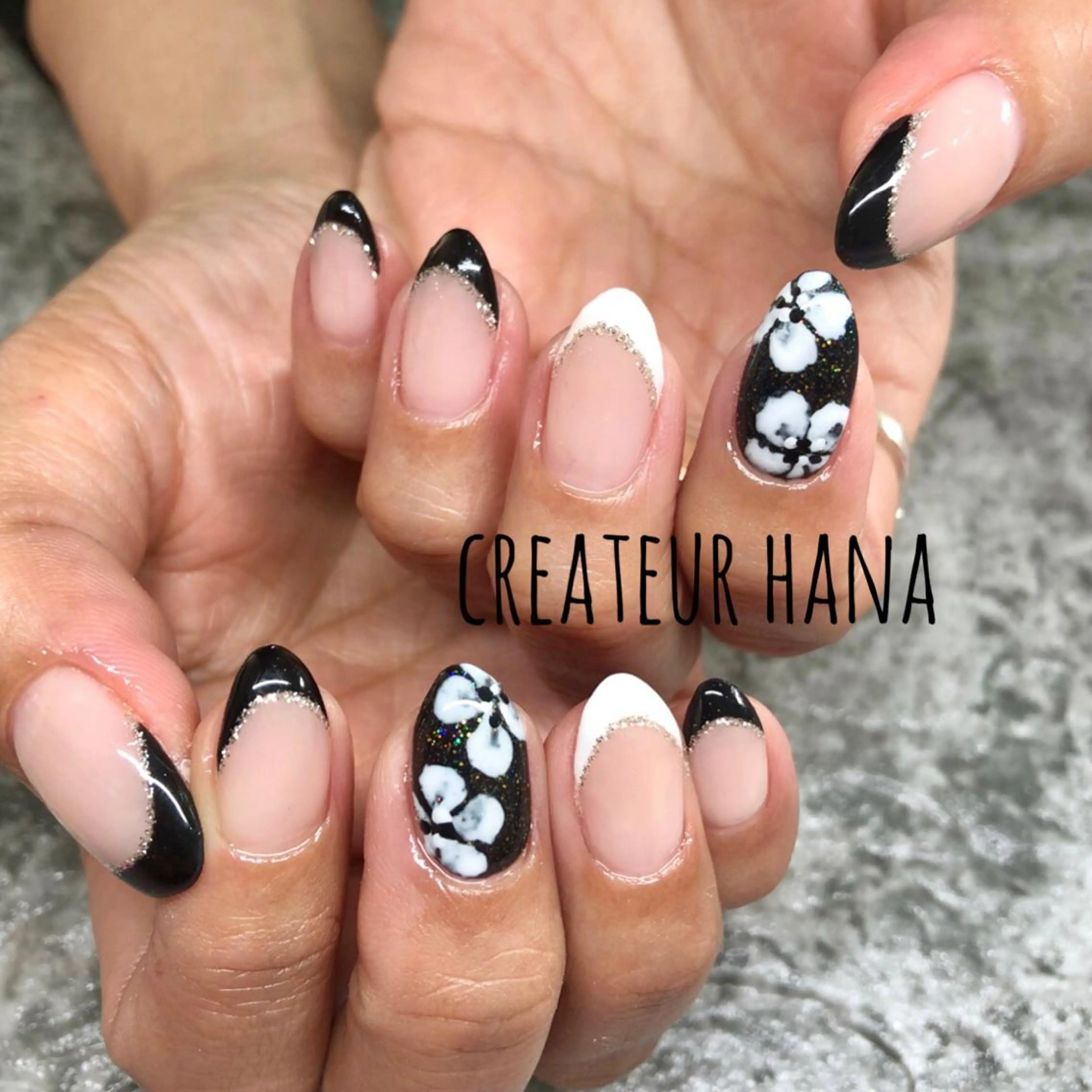 ネイル クレアトゥール華 都賀店所属・三橋 結菜のネイルデザイン