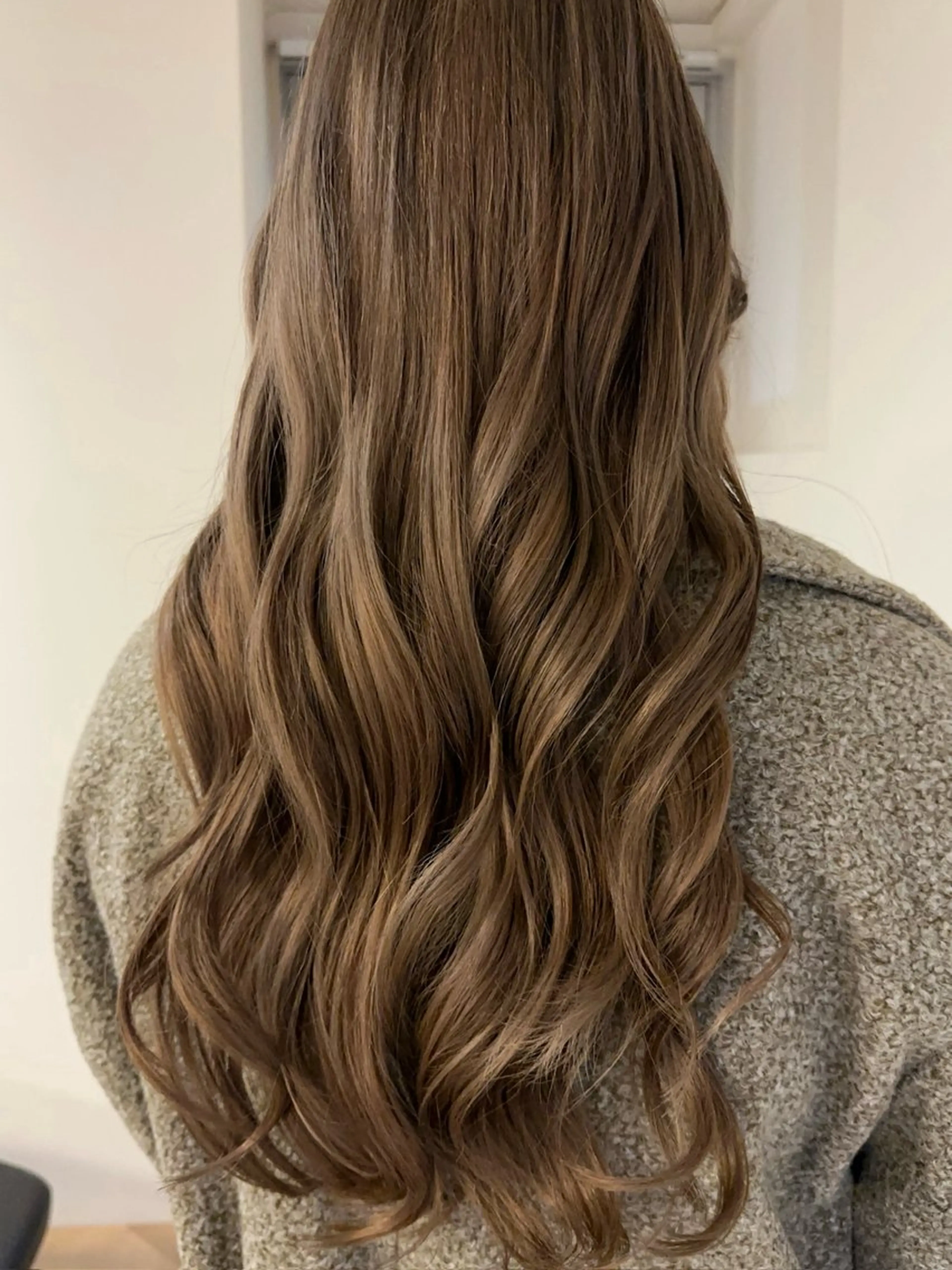 ロング カラー 櫛引 健太のヘアスタイル