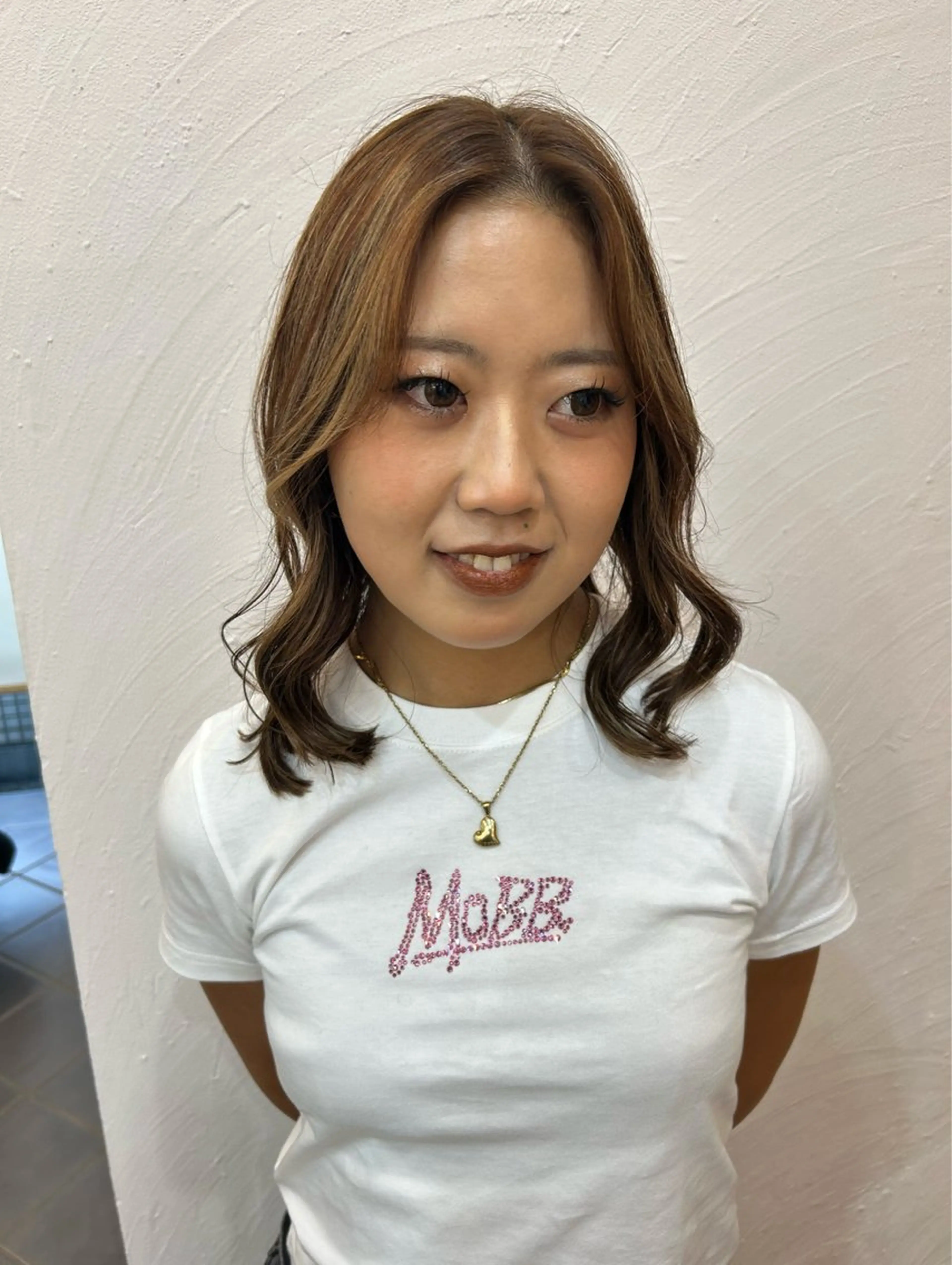 ミディアム カラー ヘアアレンジ ブリーチ ダブルカラー ハイトーンカラー カット ヘアカラー 180° OneEightyDegrees 中目黒所属・Himari 【ハイトーンカラー】のヘアスタイル