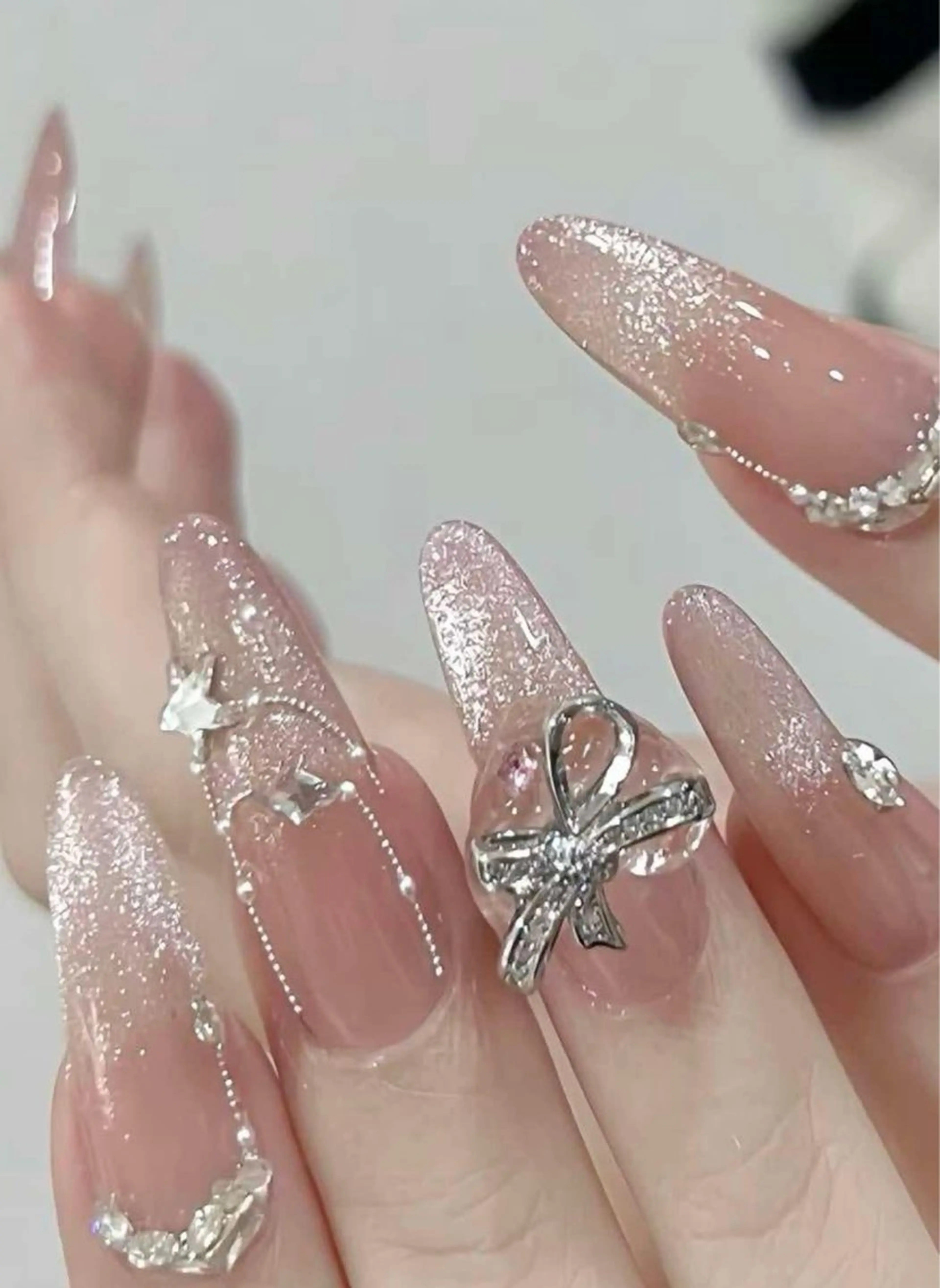 ネイル 長さ出し ストーンネイル Star Beautyのネイルデザイン