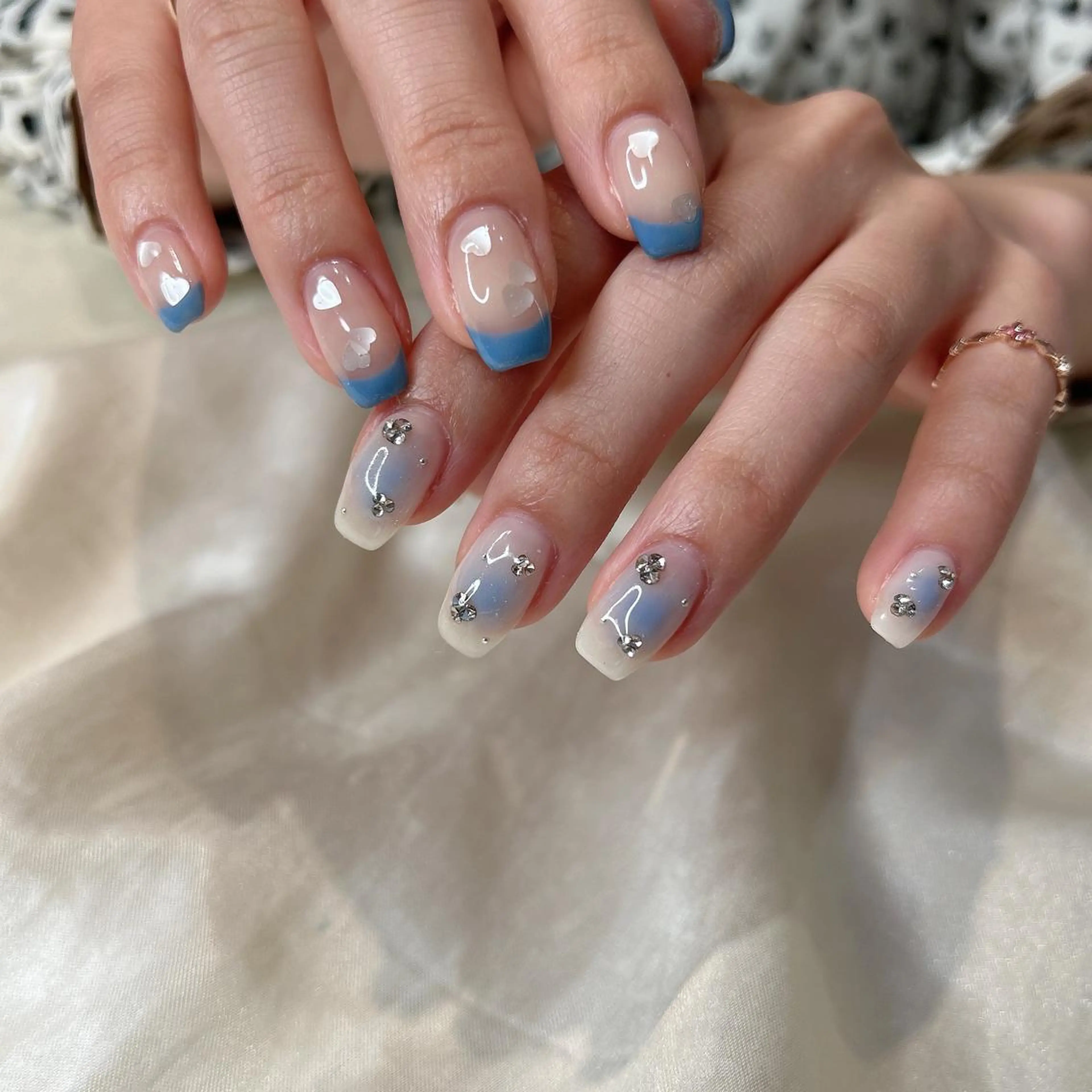 ネイル ハンドネイル 西岡 杏のネイルデザイン