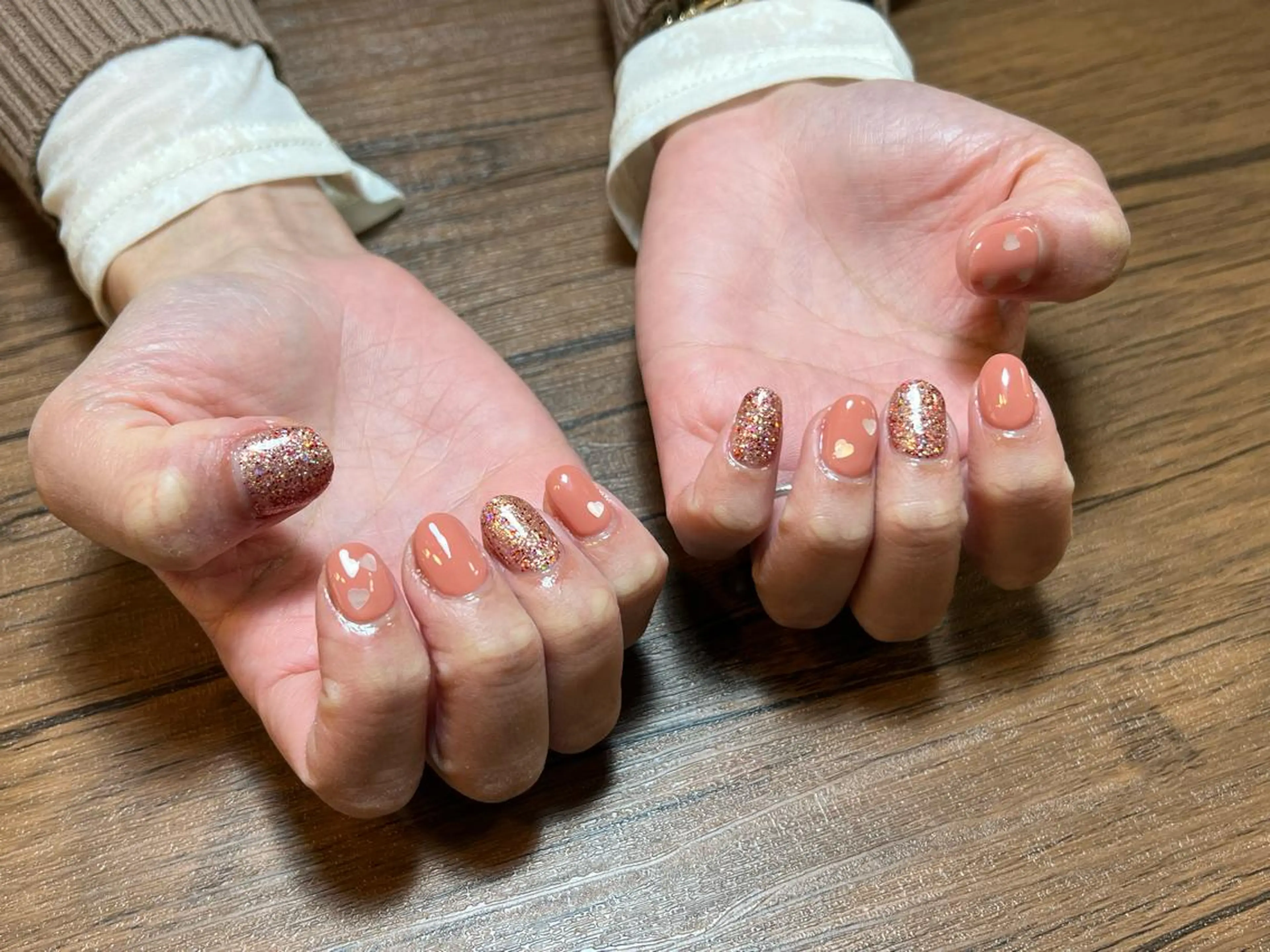 ネイル ハート ラメ(グリッター) ワンカラーネイル ハンドネイル HENRIETTA NAILSALONのネイルデザイン
