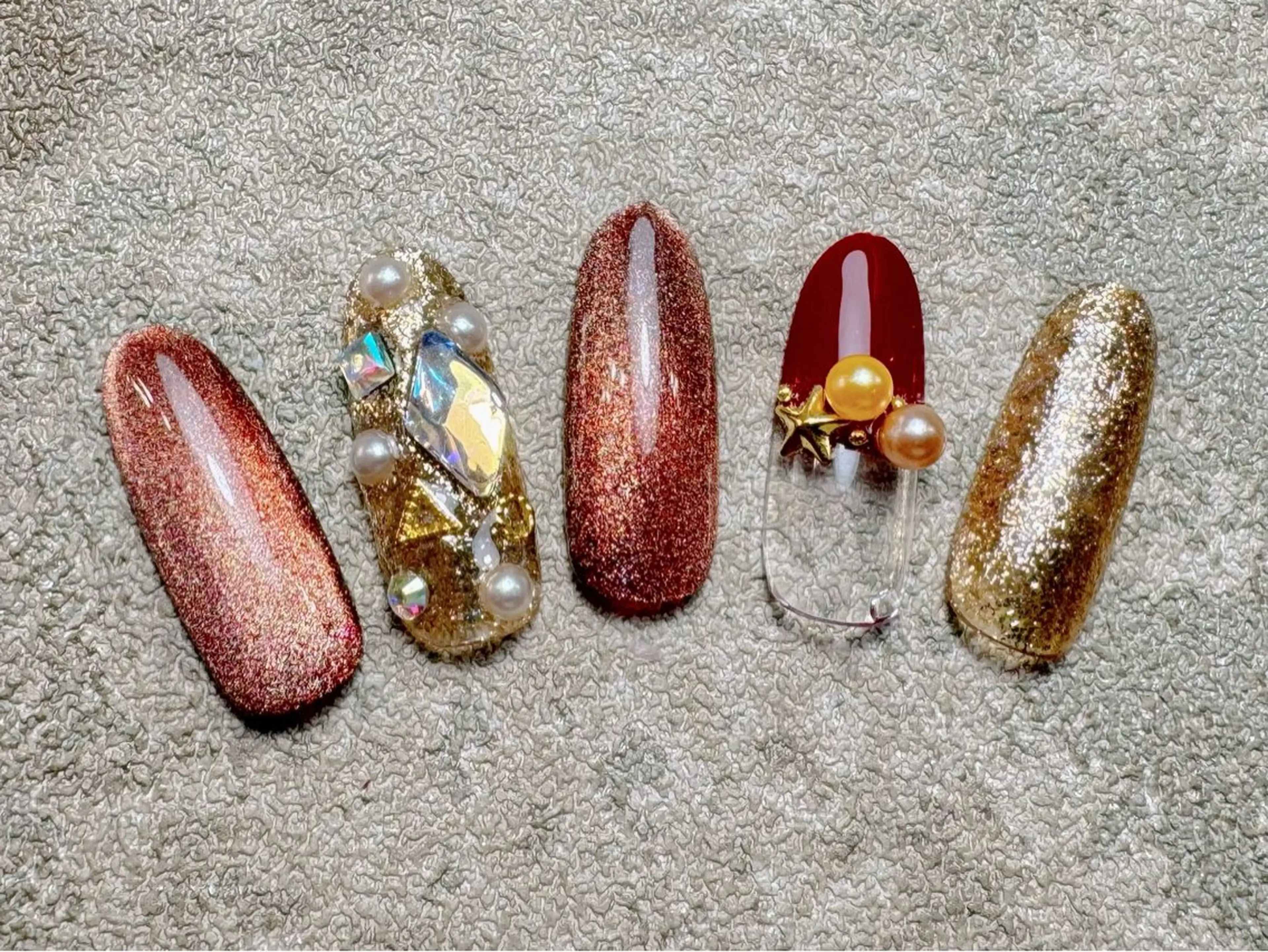 ネイル ハンドネイル マジックミラー所属・マジック ミラーのネイルデザイン