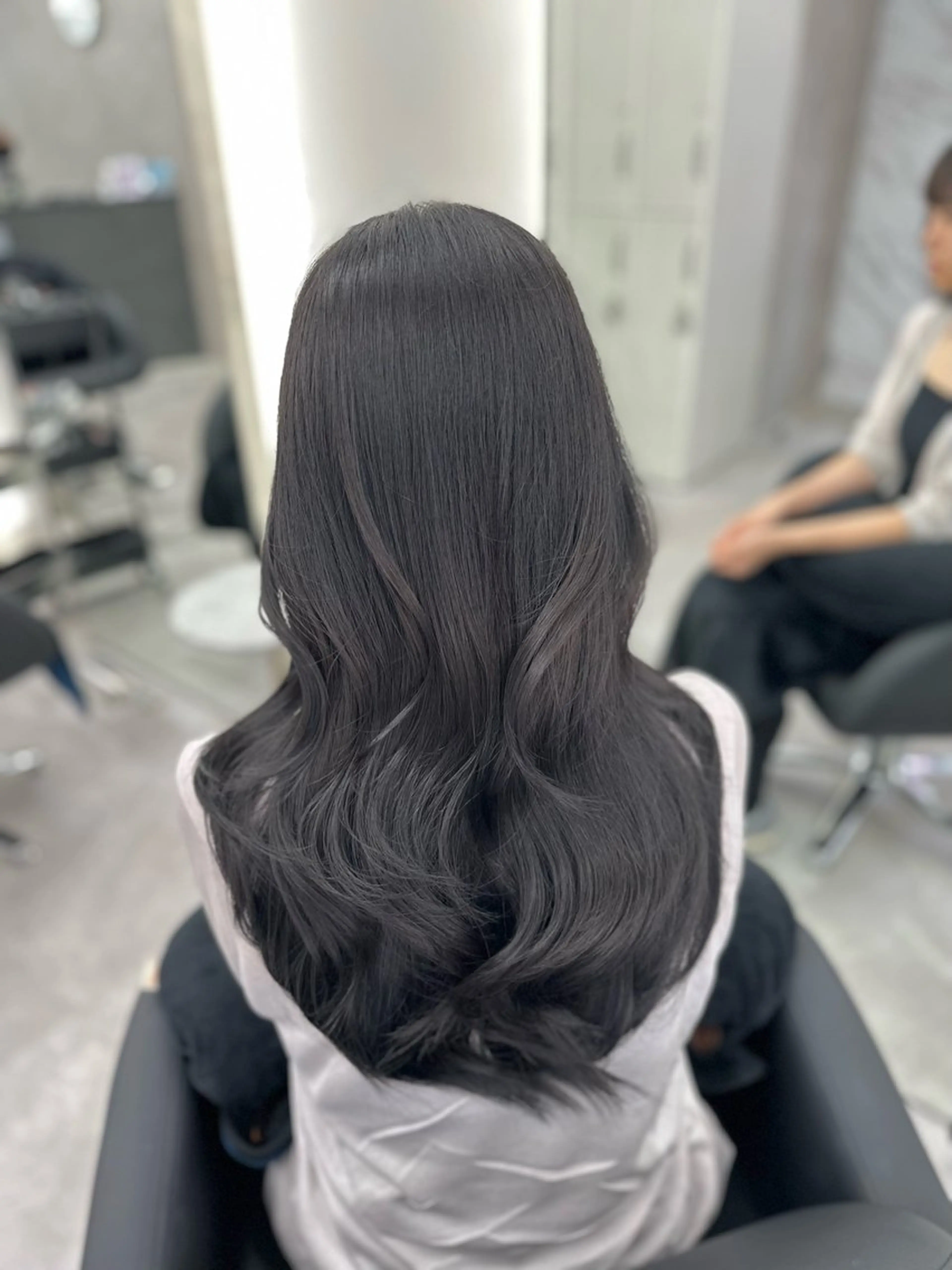 ロング カラー 透明感カラー 堀江/透明感 ベージュ/白川幸太のヘアスタイル