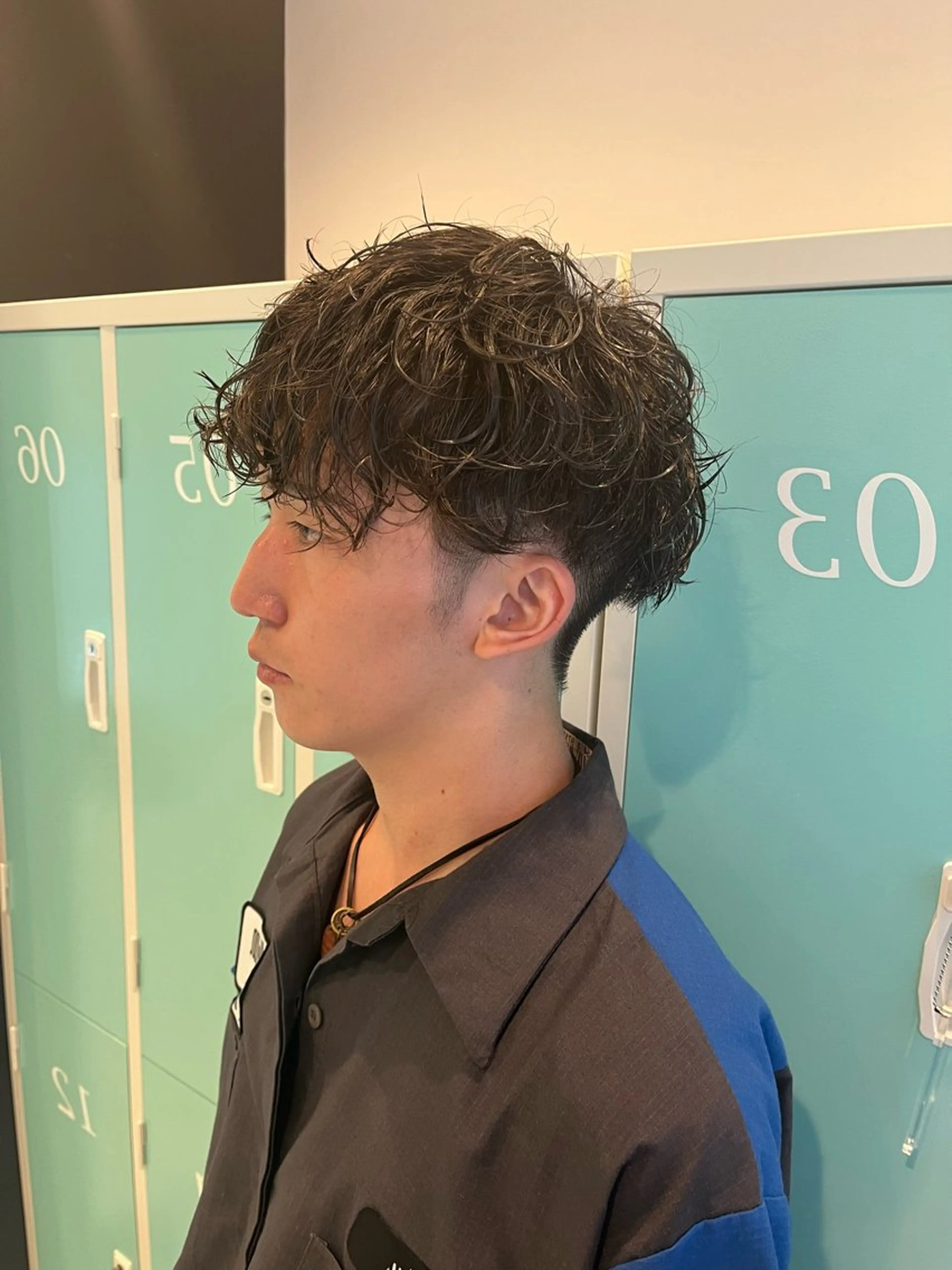 パーマ メンズ メンズパーマ Rena🦄顔まわり カット🤍✂️のヘアスタイル