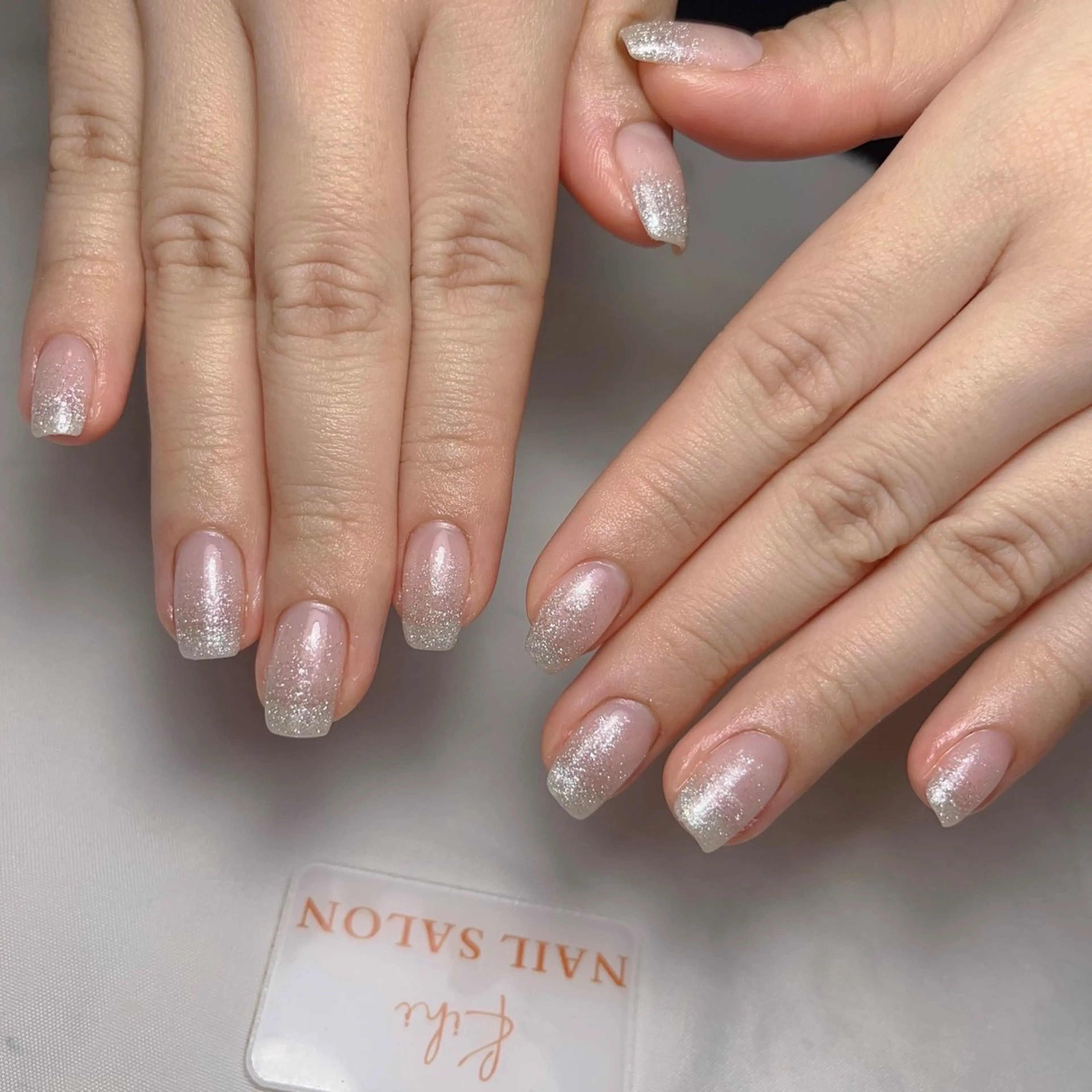 ネイル アートネイル フレンチネイル ジェルネイル グラデーション 韓国ネイル ハンドネイル 💕鈴木ユリ パラジェル/オフ無料のネイルデザイン