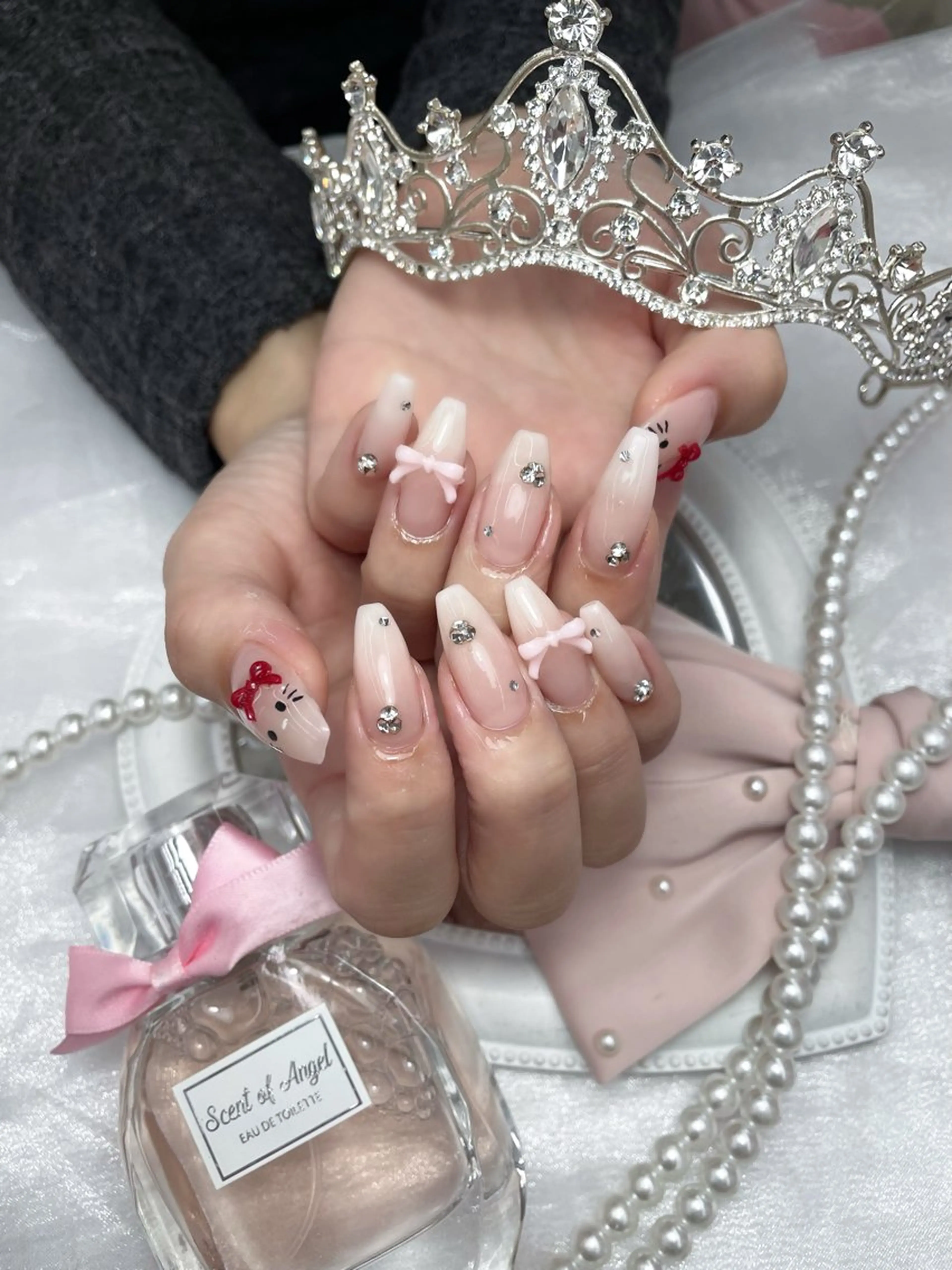 ネイル ハンドネイル ALPHA. KUREAのネイルデザイン