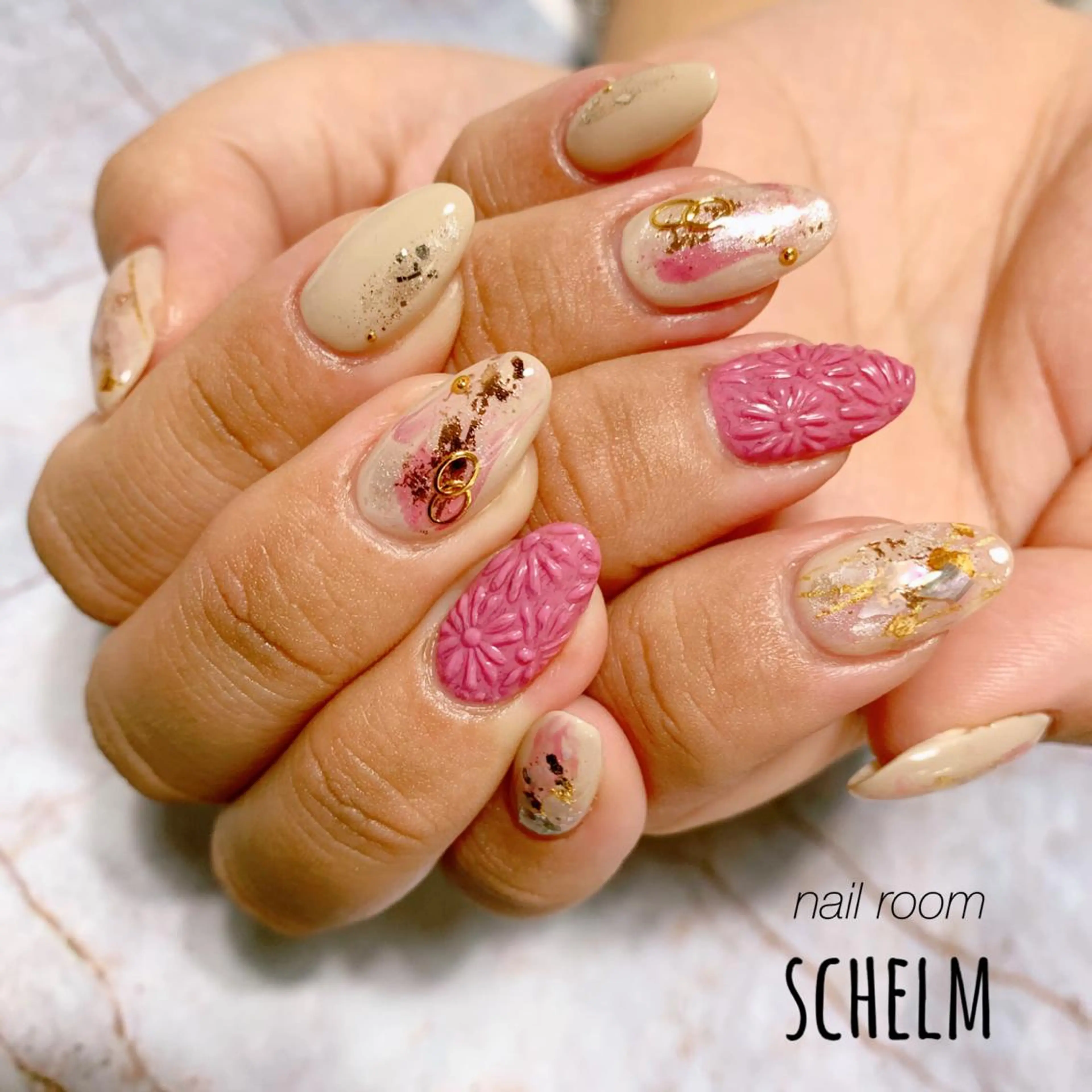 ネイル ハンドネイル nail room シュレムのネイルデザイン