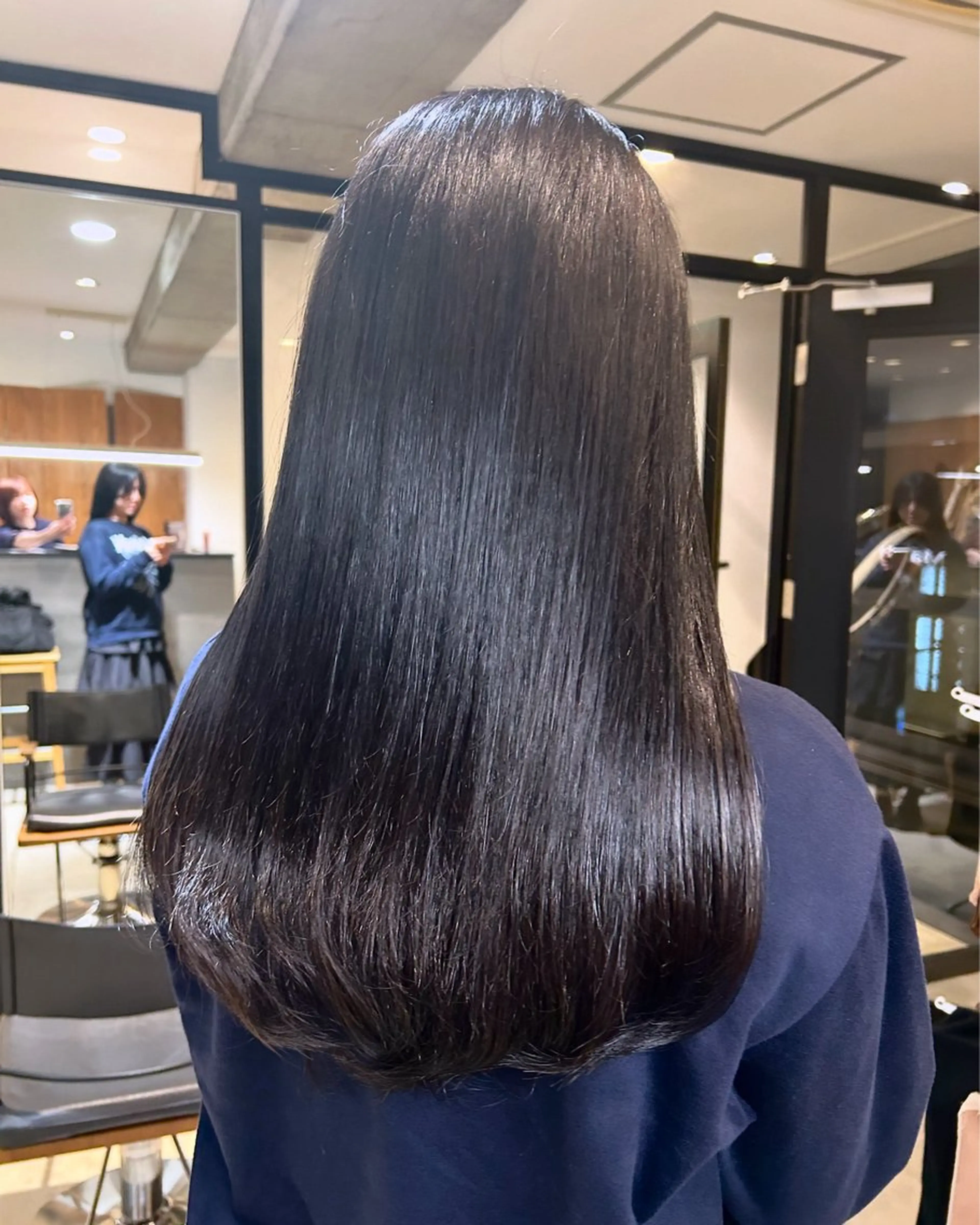 ロング カラー 馬場 菜乃夏のヘアスタイル