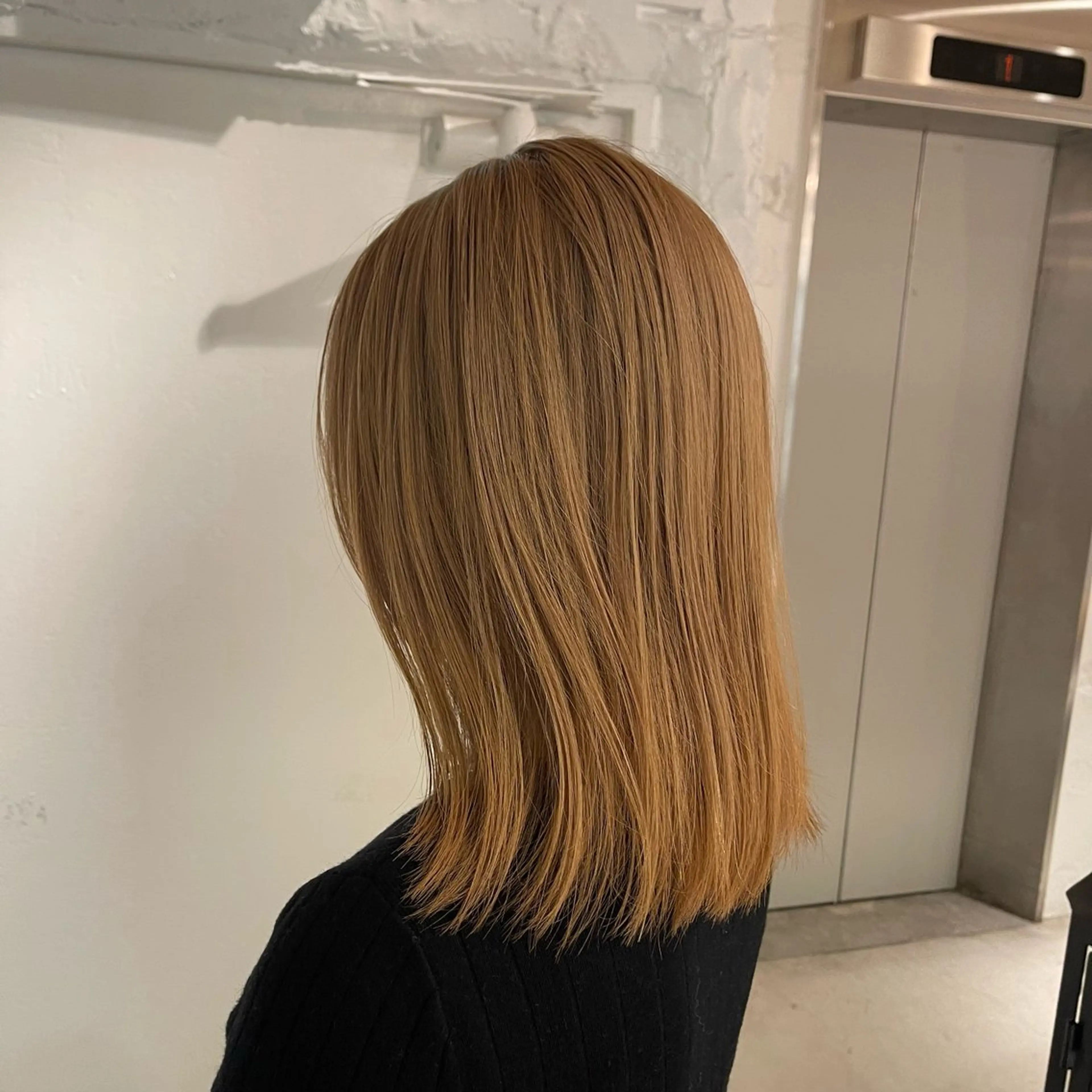 ミディアム カラー nameless miichiのヘアスタイル