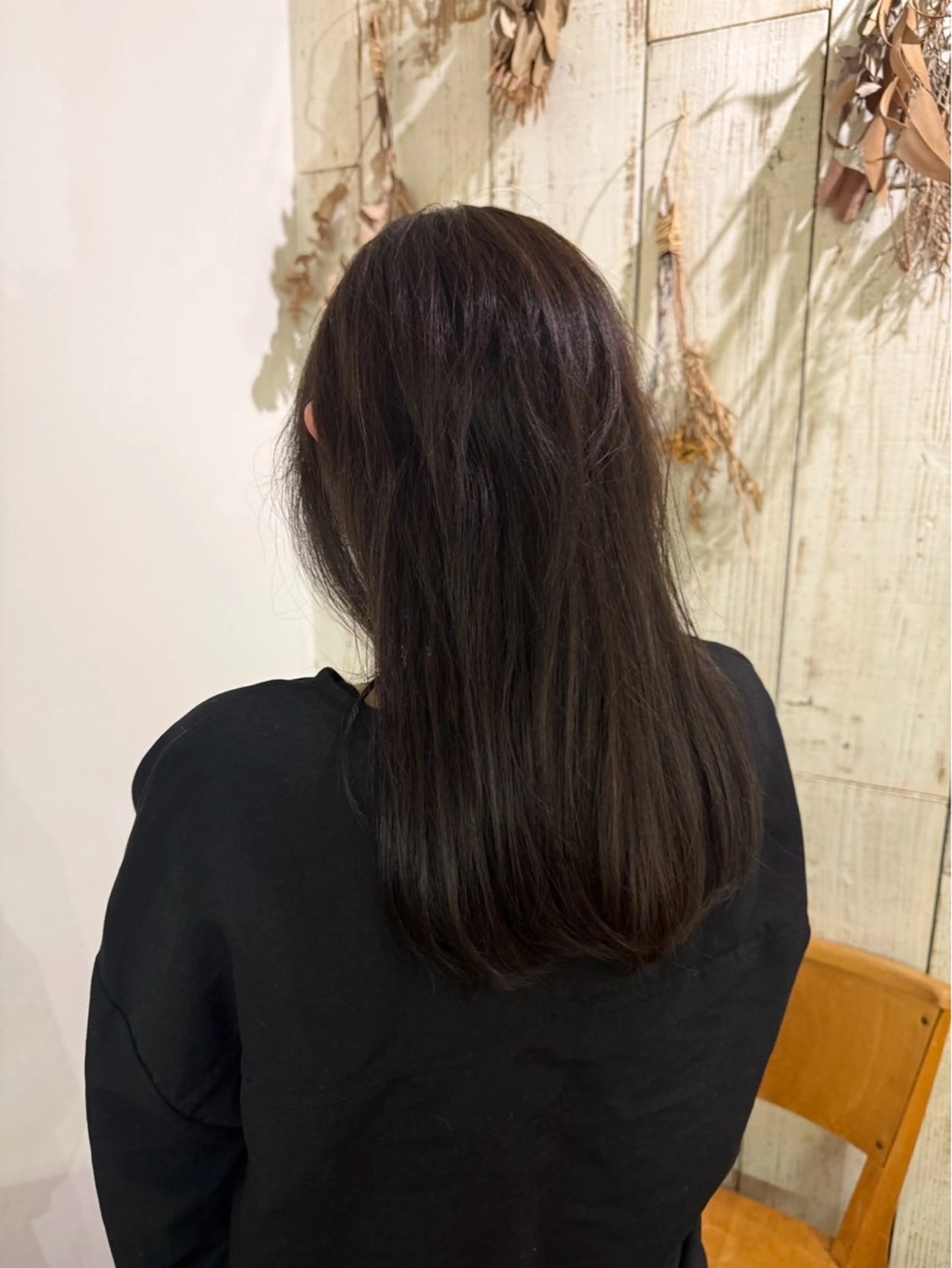 セミロング カラー Noma所属・Noma 小谷のヘアスタイル